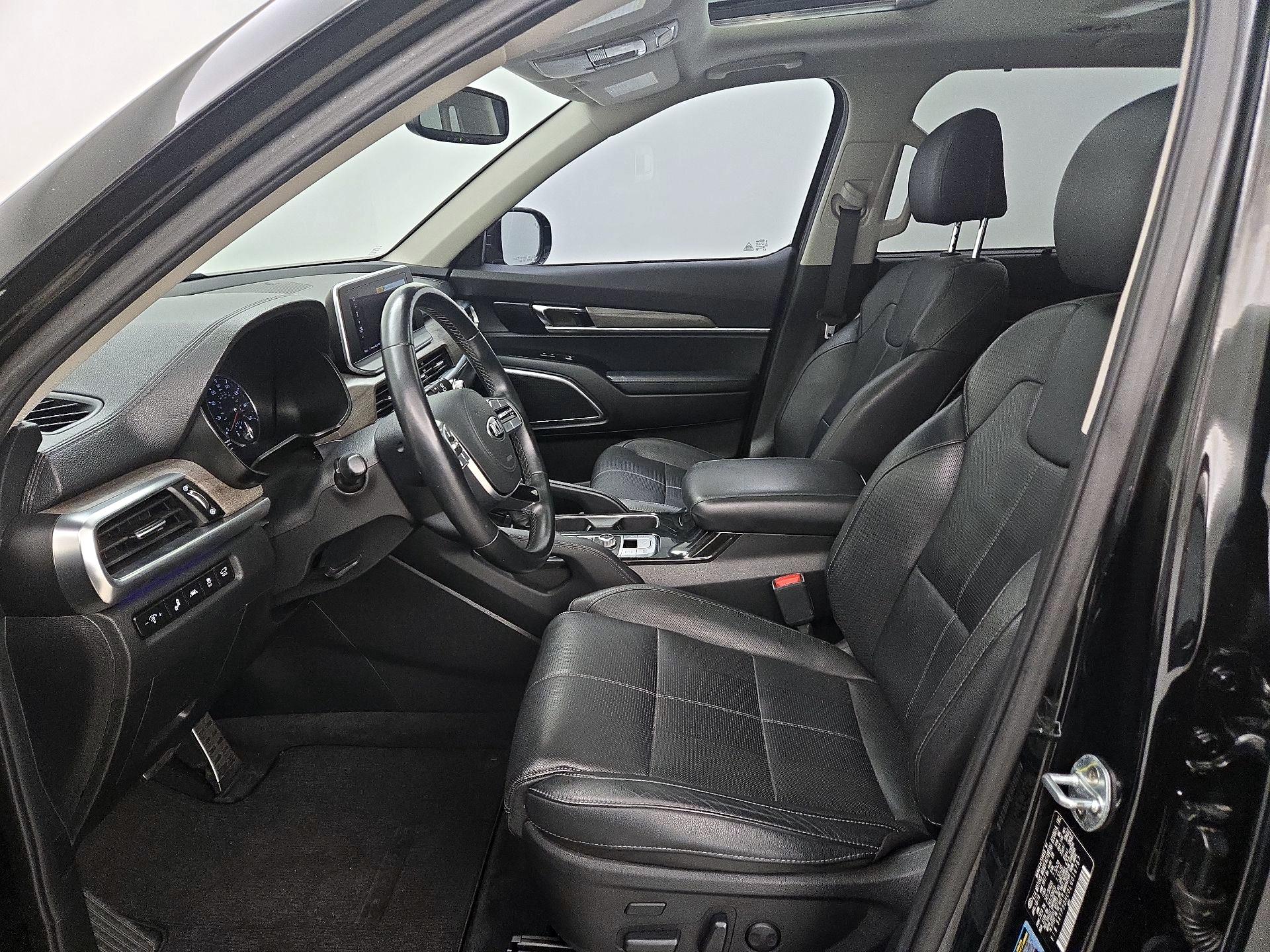 Thumbnail: 2020 Kia Telluride - 11