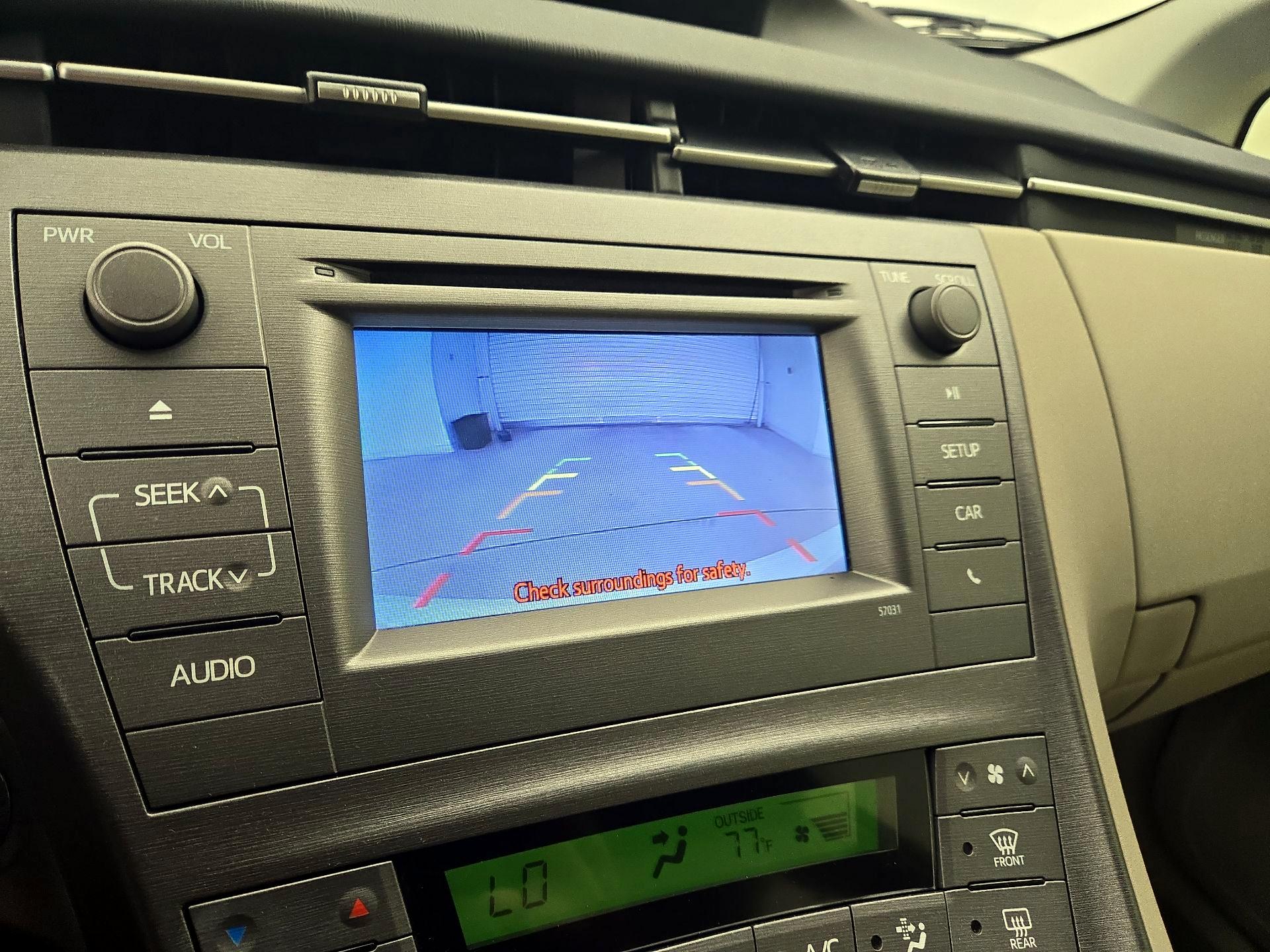 Thumbnail: 2013 Toyota Prius - 14