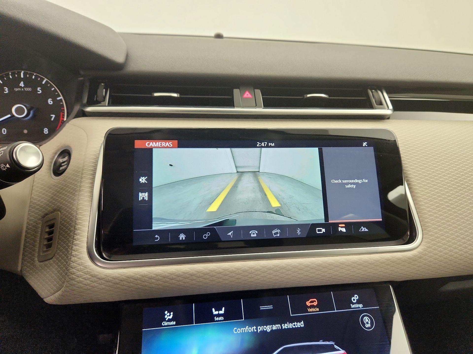Thumbnail: 2020 Land Rover Range Rover Velar - 15
