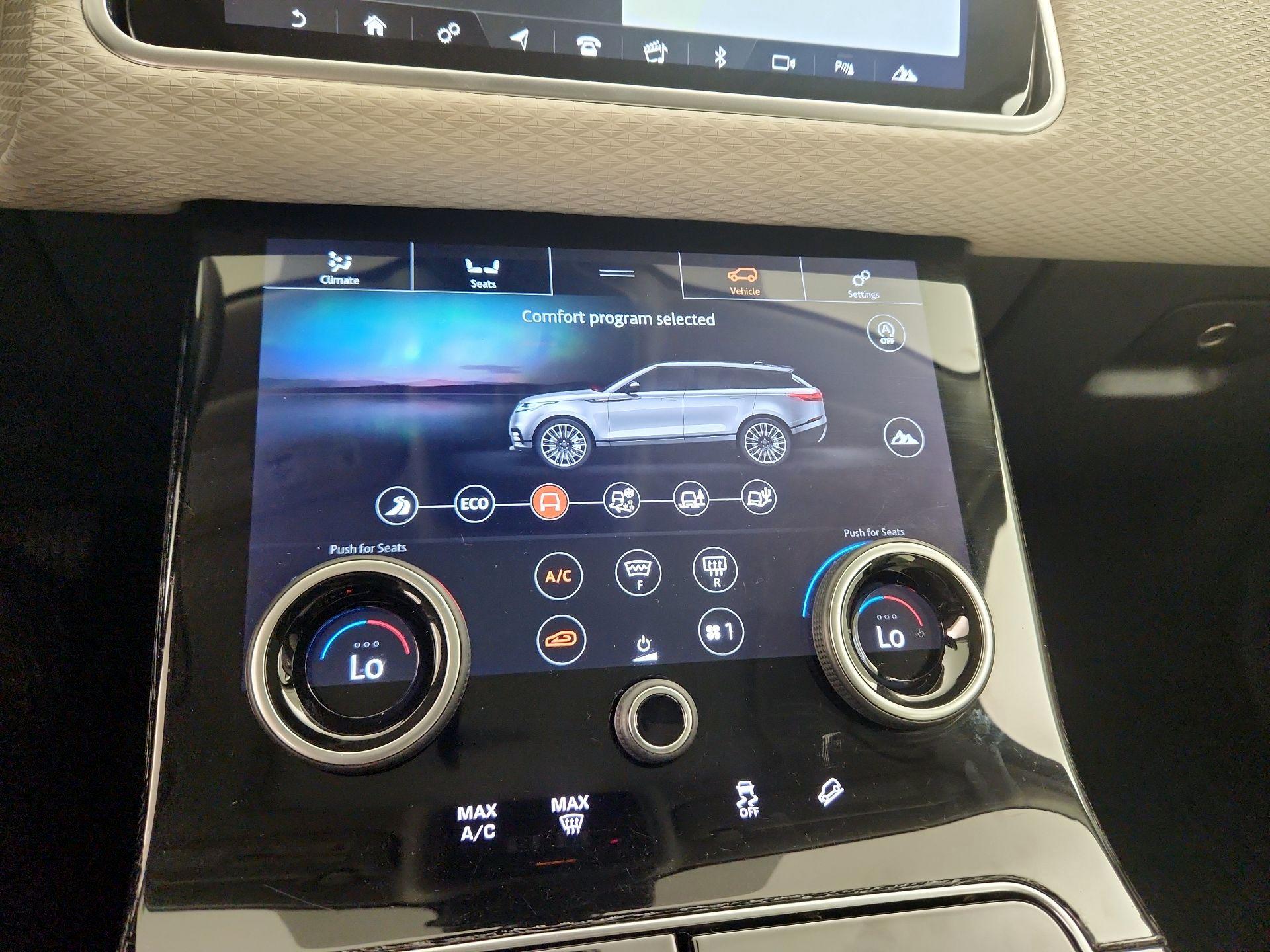 Thumbnail: 2020 Land Rover Range Rover Velar - 17