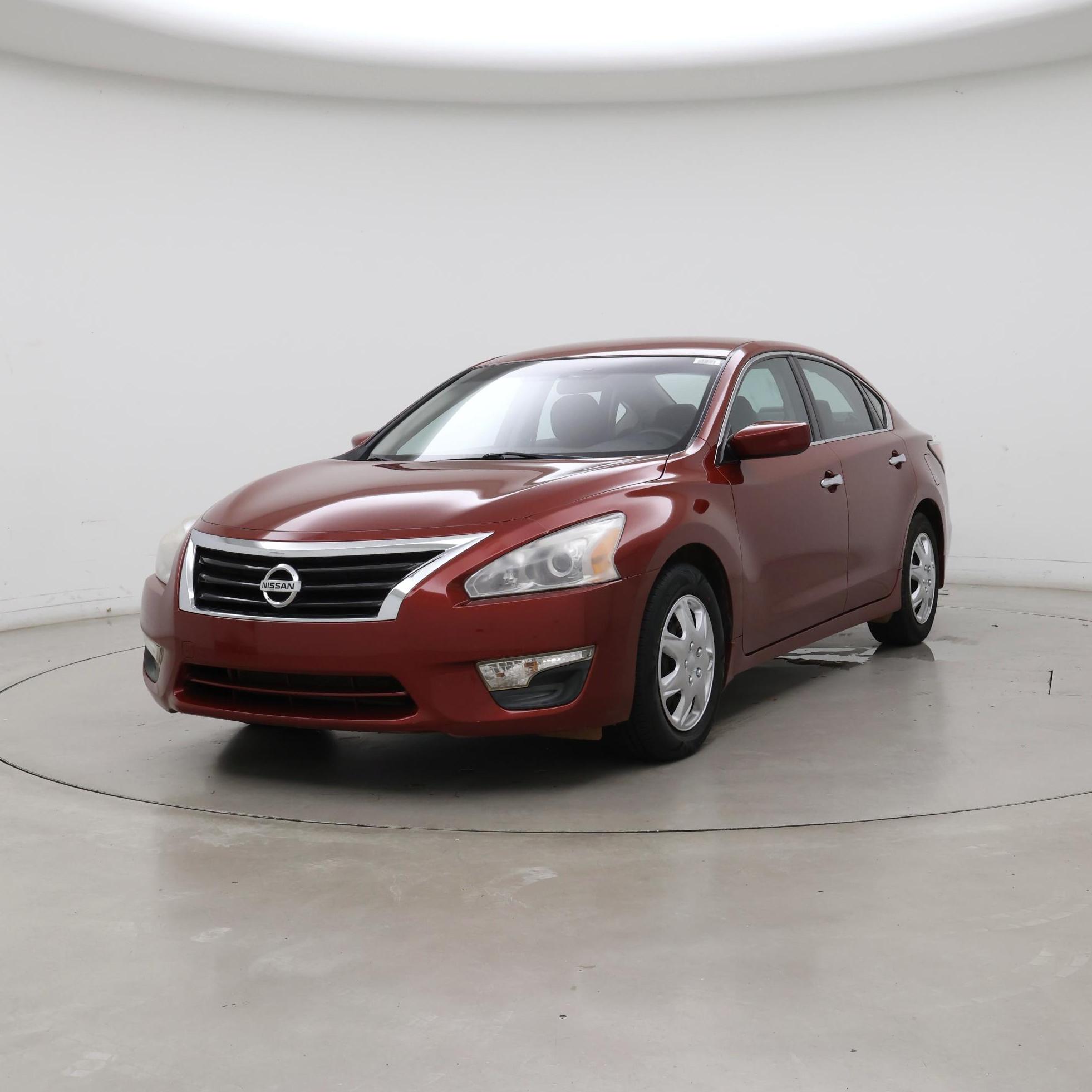 Thumbnail: 2015 Nissan Altima - 4