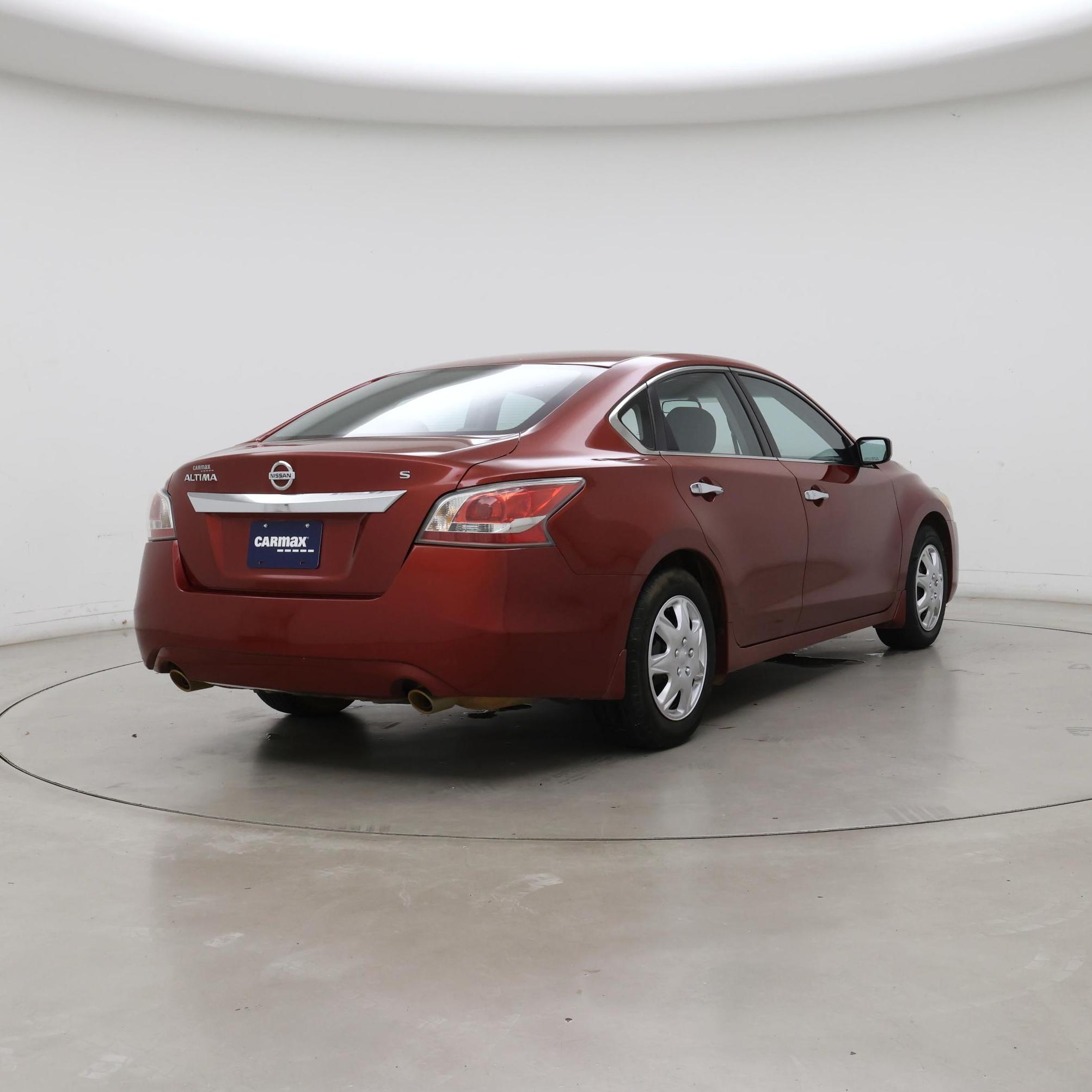 Thumbnail: 2015 Nissan Altima - 8