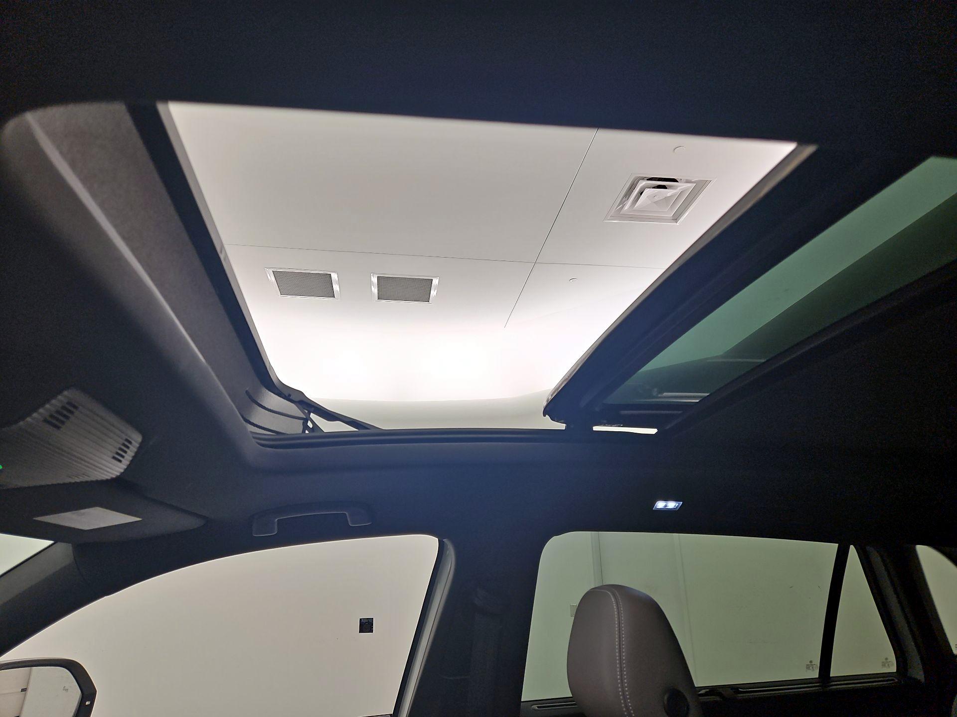 Thumbnail: 2024 Volkswagen Atlas - 20