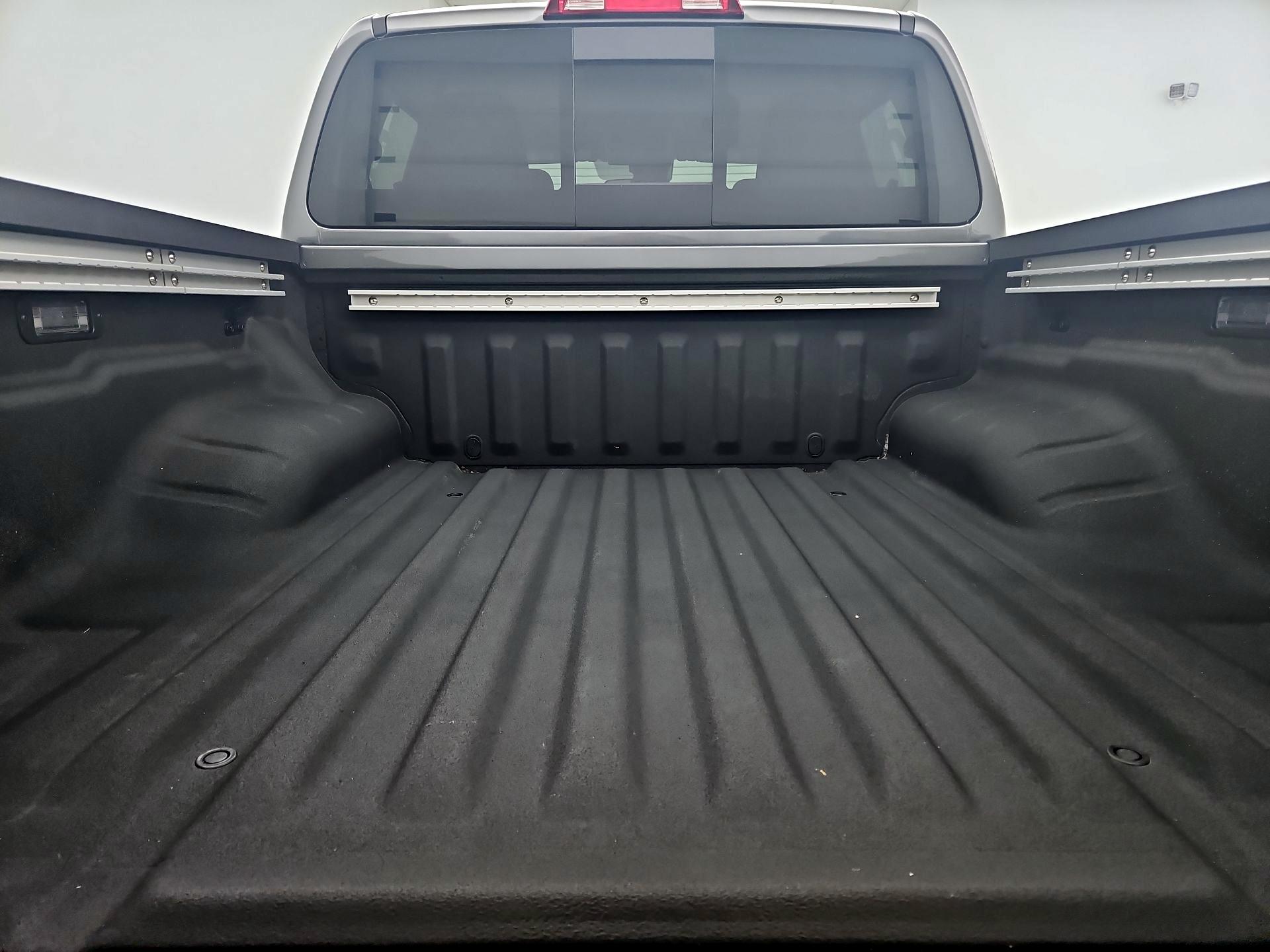 Thumbnail: 2024 Nissan Frontier - 20