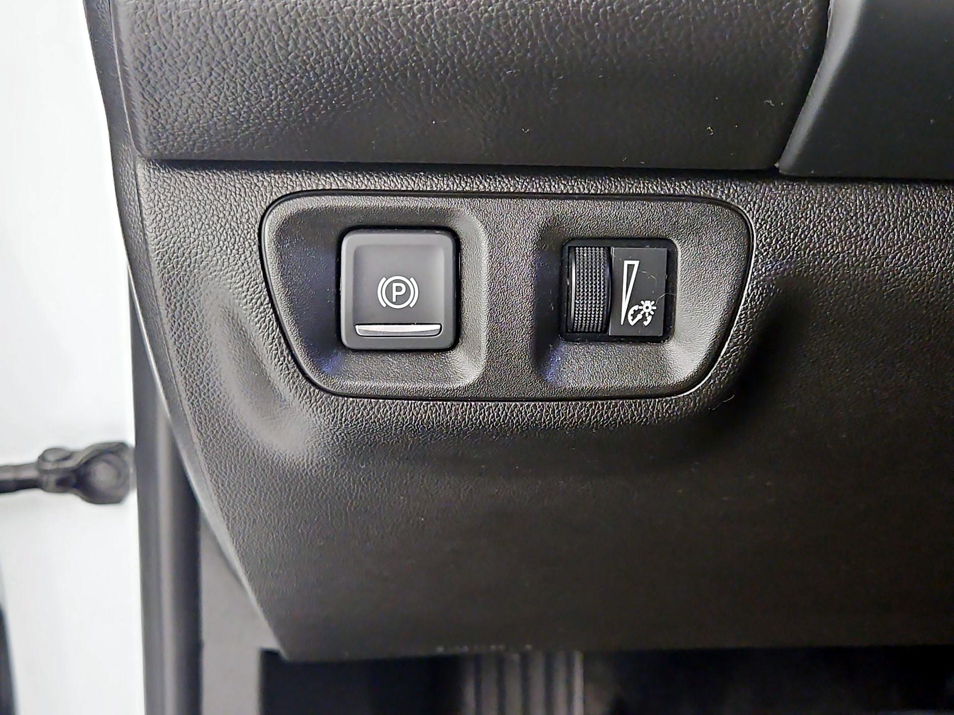 Thumbnail: 2021 GMC Acadia - 13