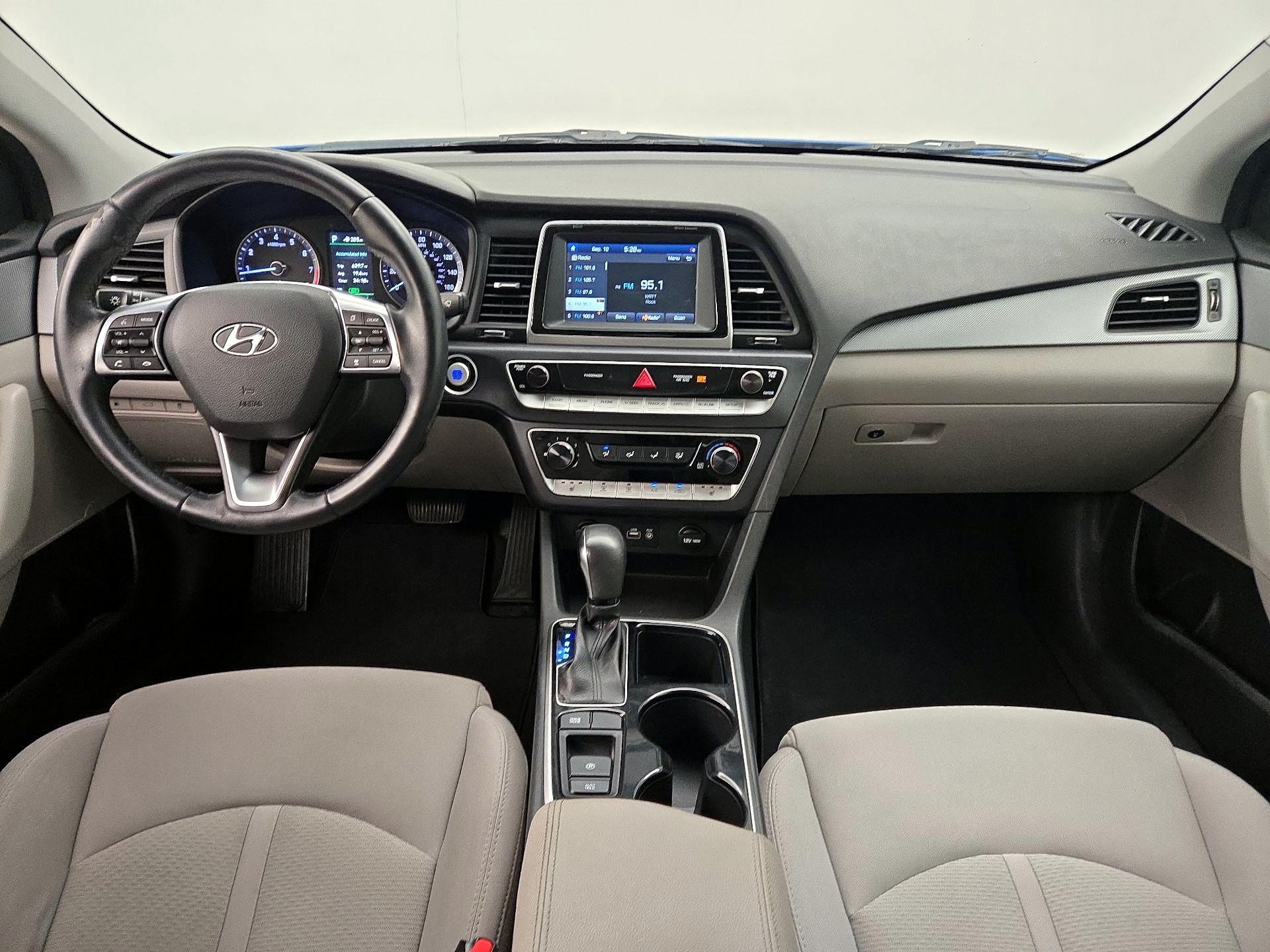 Thumbnail: 2018 Hyundai Sonata - 9