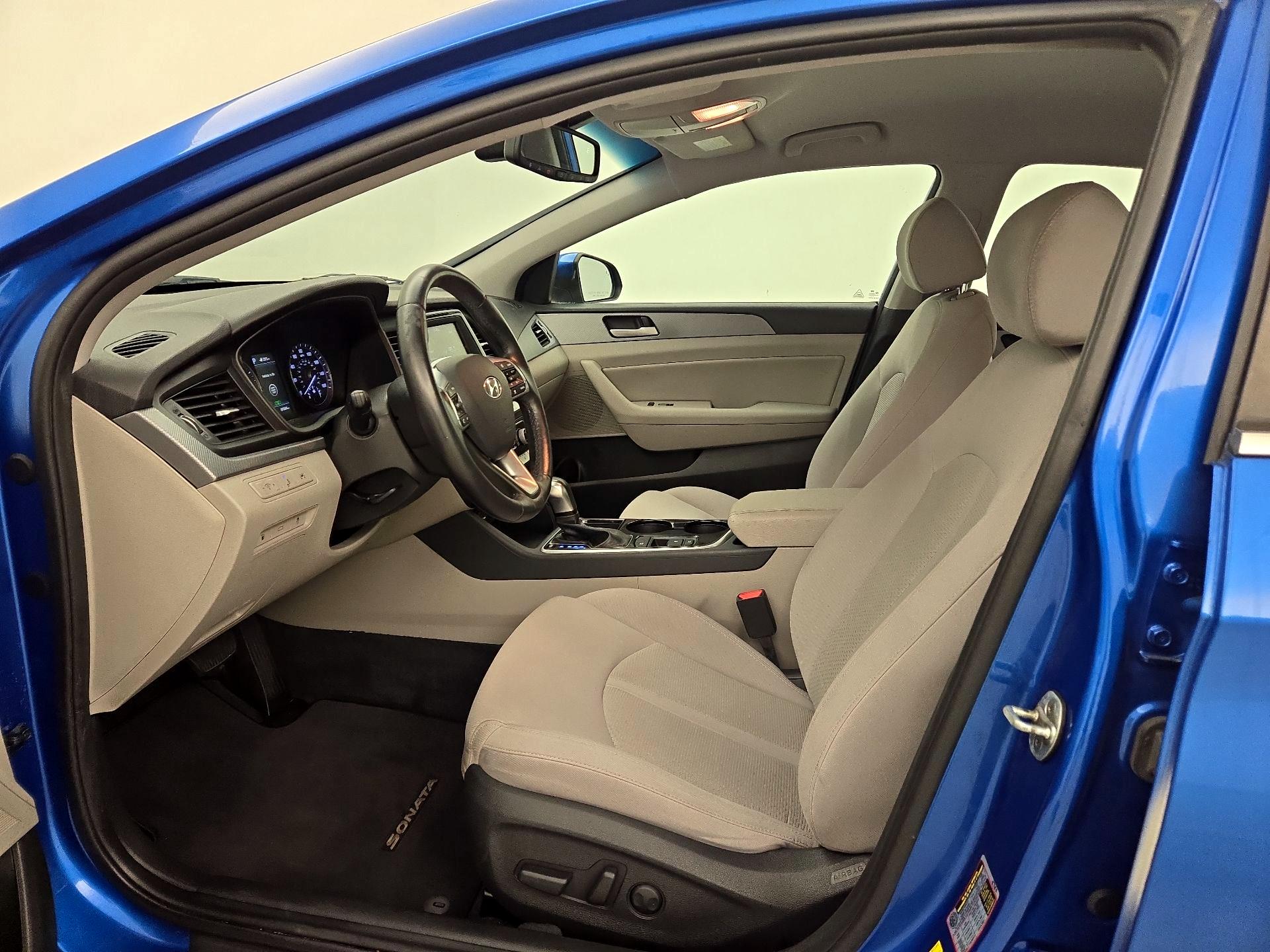 Thumbnail: 2018 Hyundai Sonata - 11