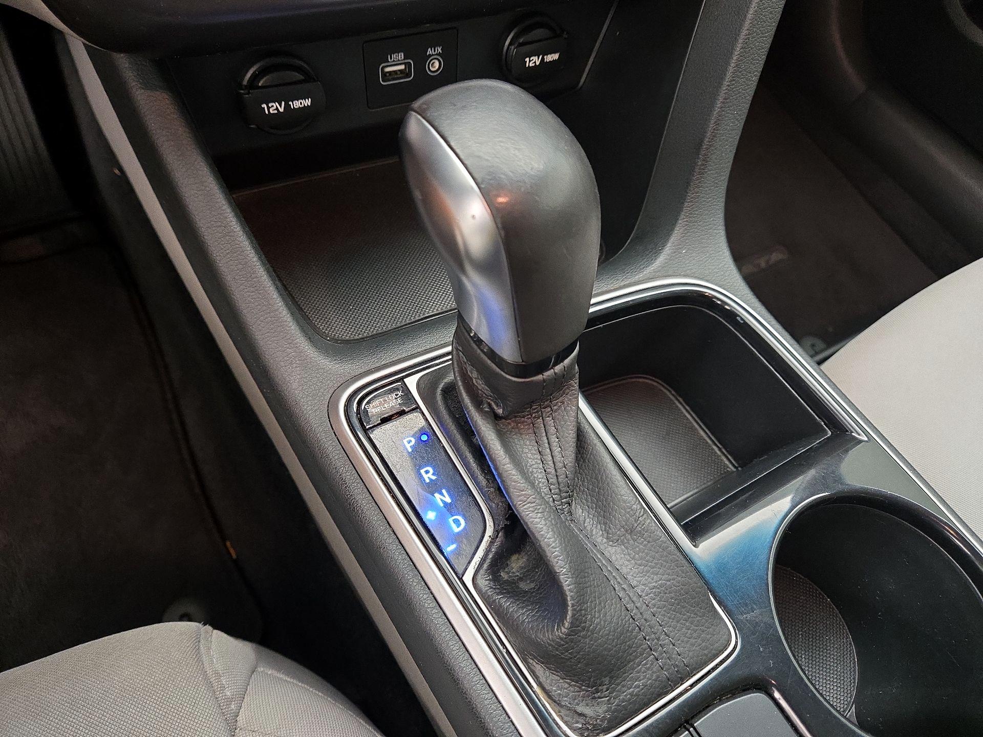 Thumbnail: 2018 Hyundai Sonata - 17