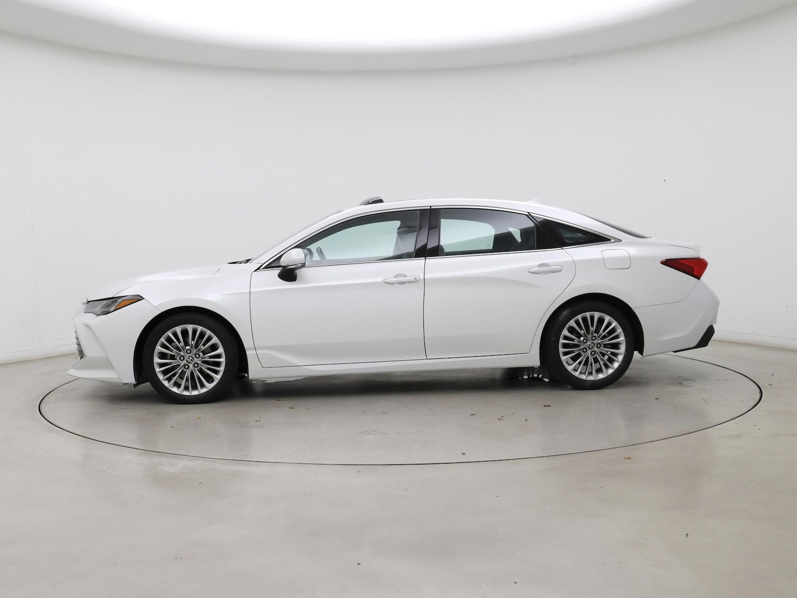 Image of 2021 Toyota Avalon Limited