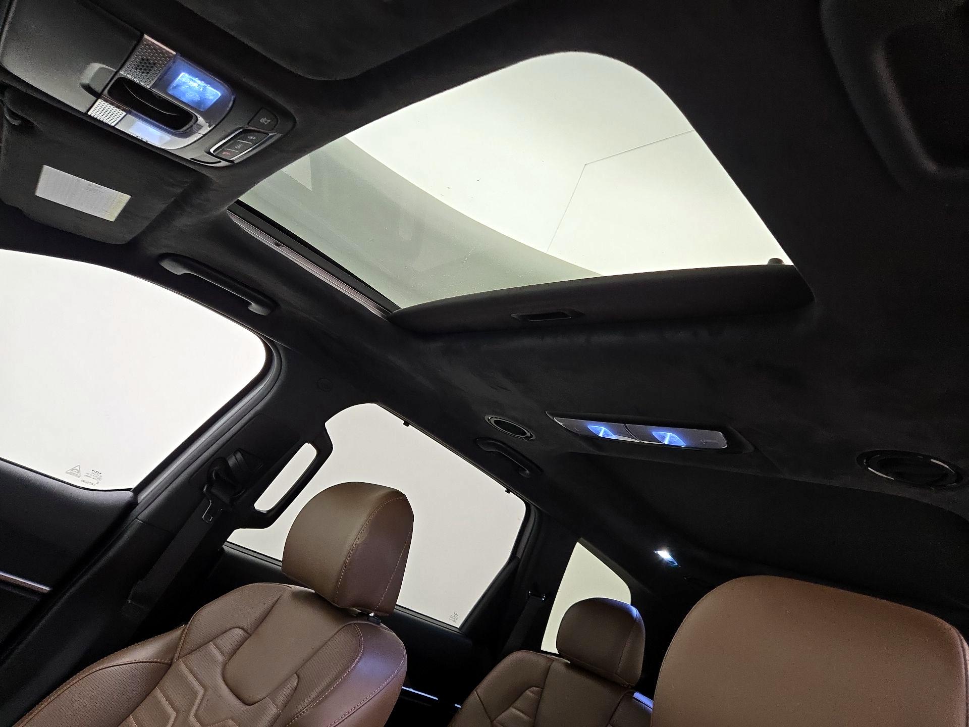 Thumbnail: 2022 Kia Telluride - 20