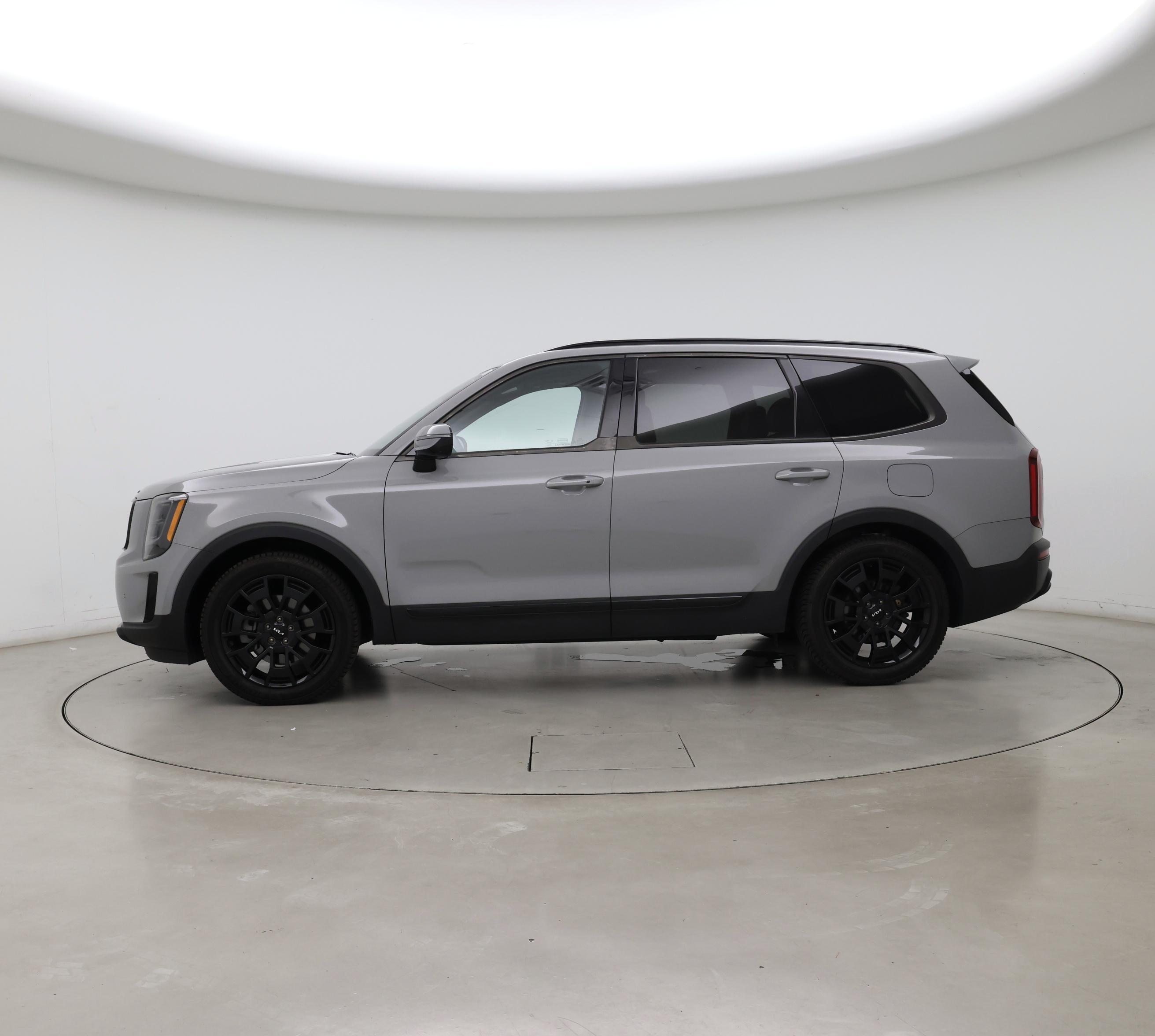 Thumbnail: 2022 Kia Telluride - 3