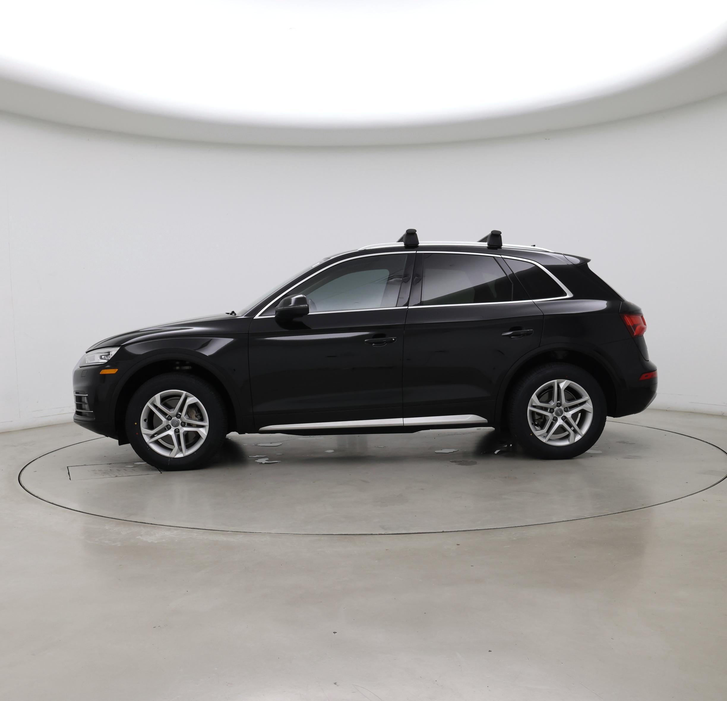 Thumbnail: 2019 Audi Q5 - 3