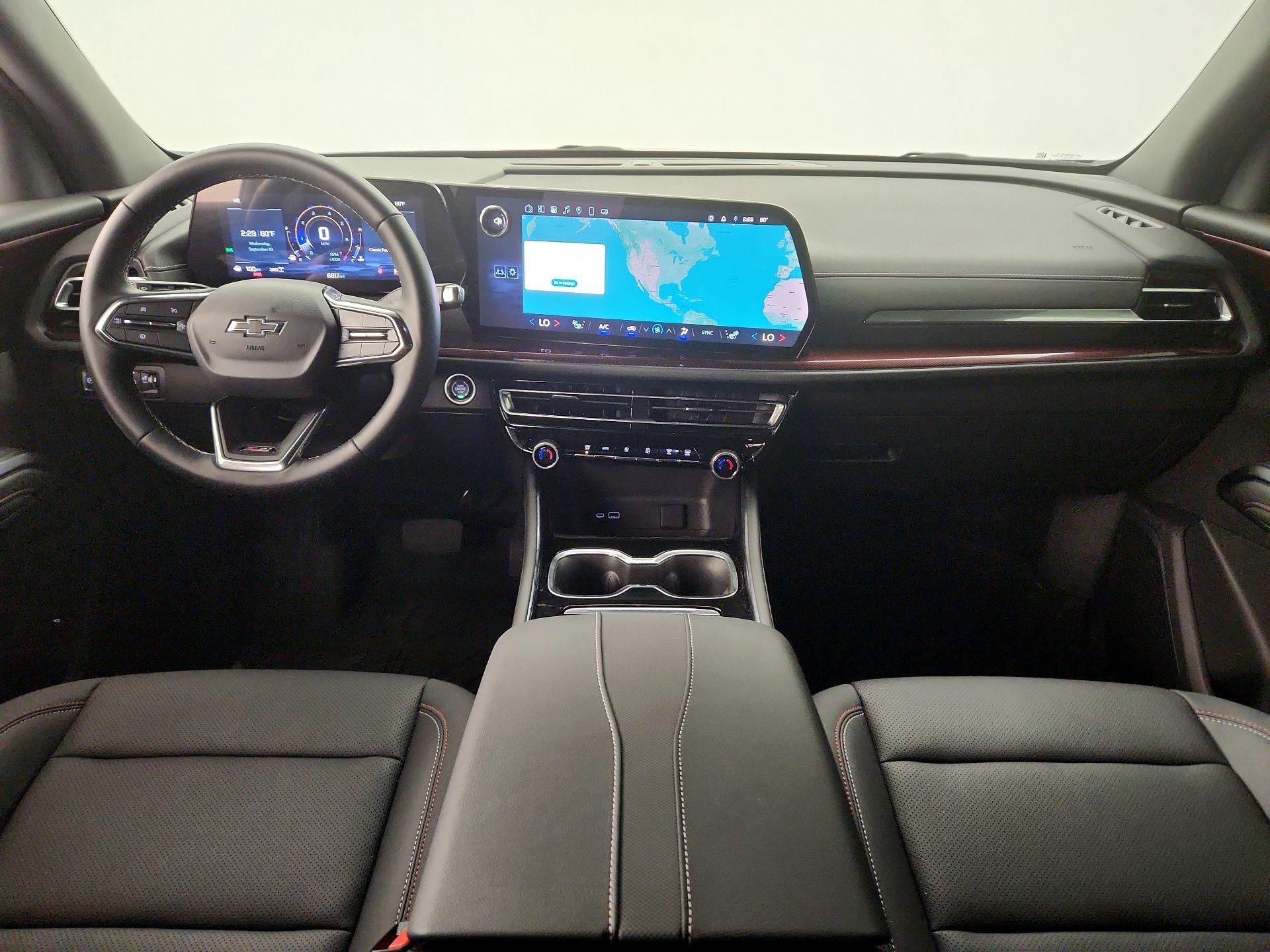 Thumbnail: 2025 Chevrolet Traverse - 9