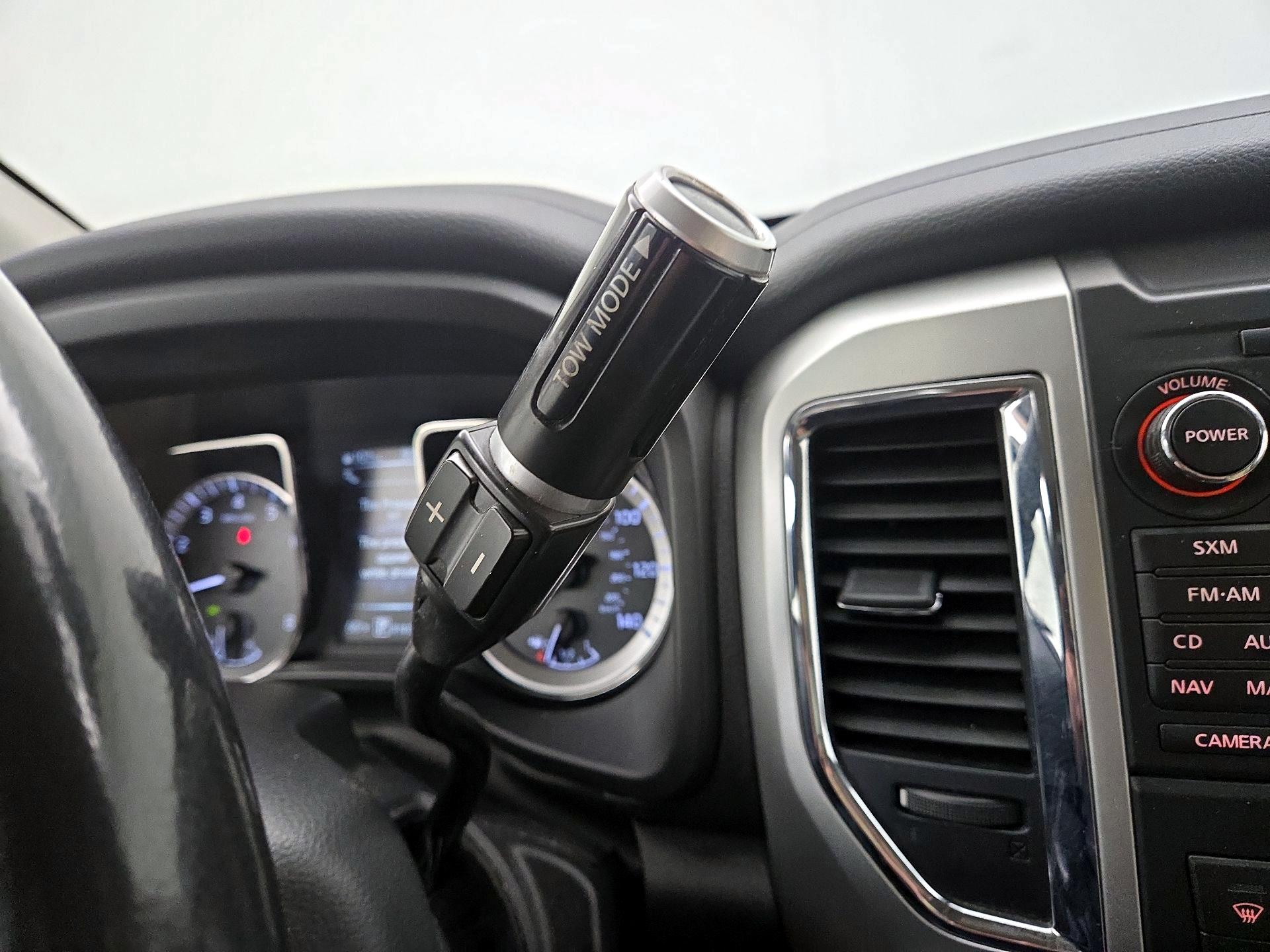 Thumbnail: 2017 Nissan Titan - 18
