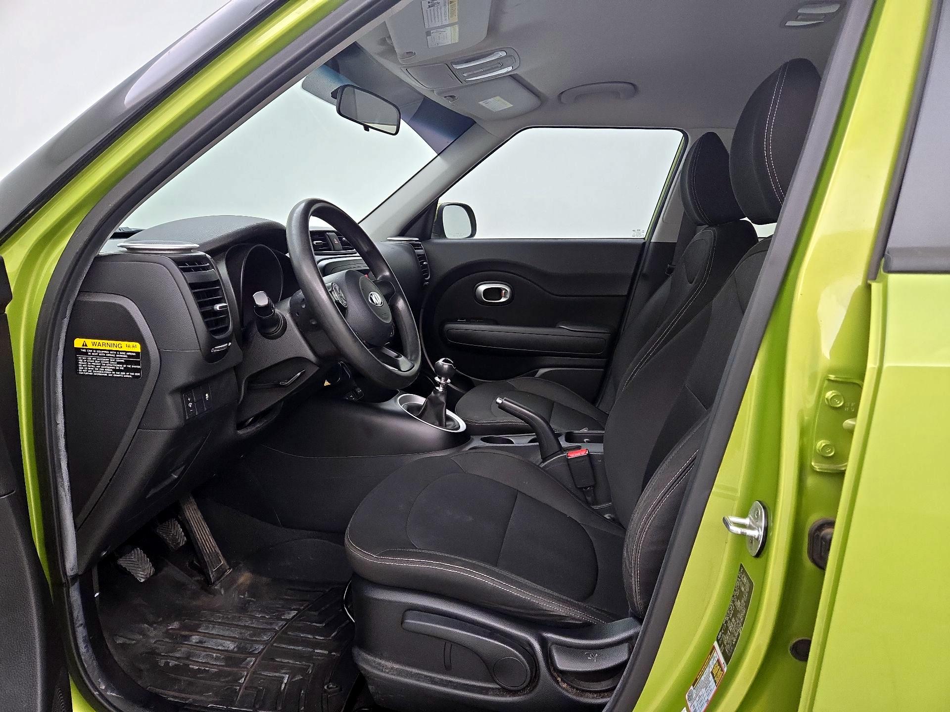 Thumbnail: 2016 Kia Soul - 11