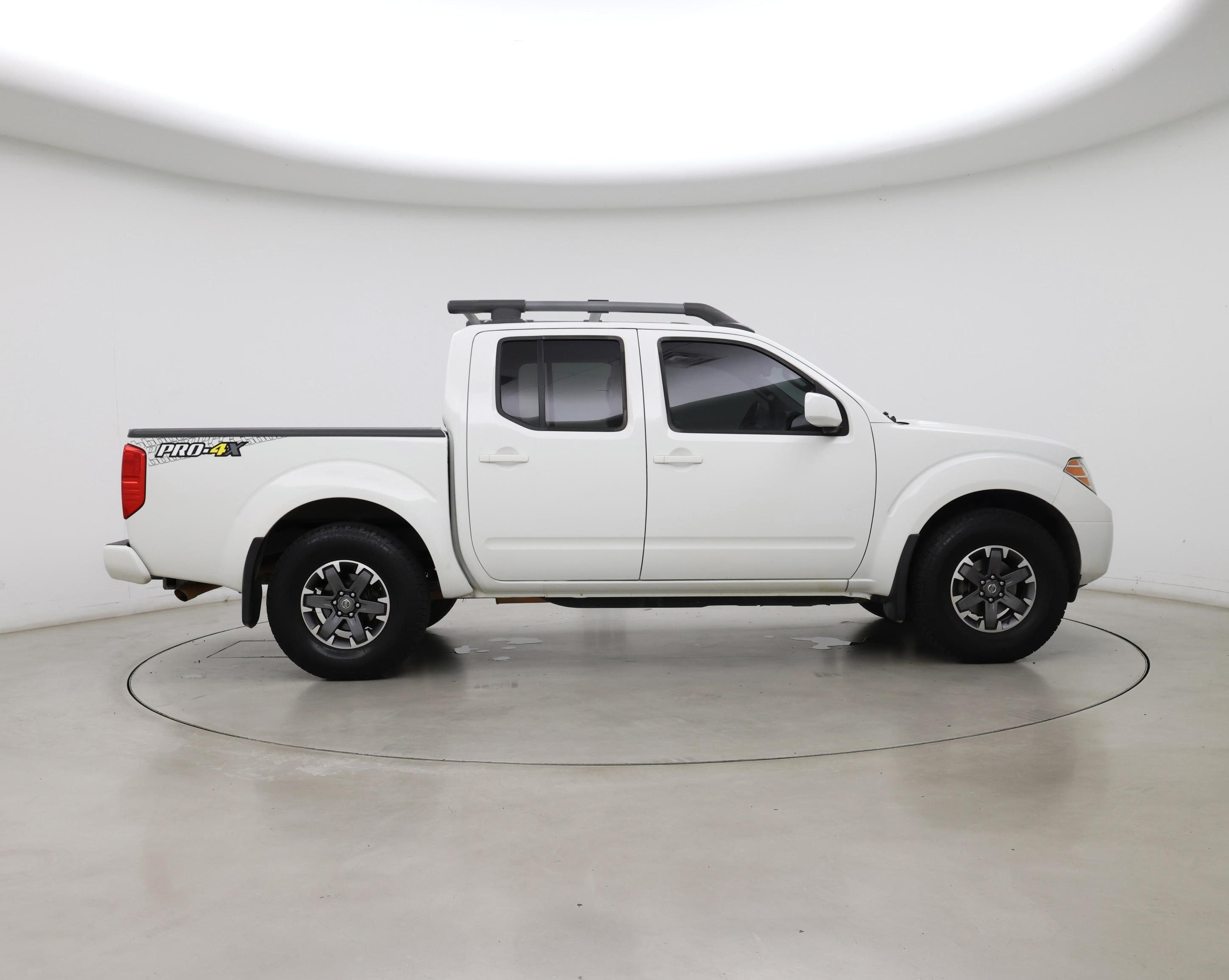 Thumbnail: 2016 Nissan Frontier - 7