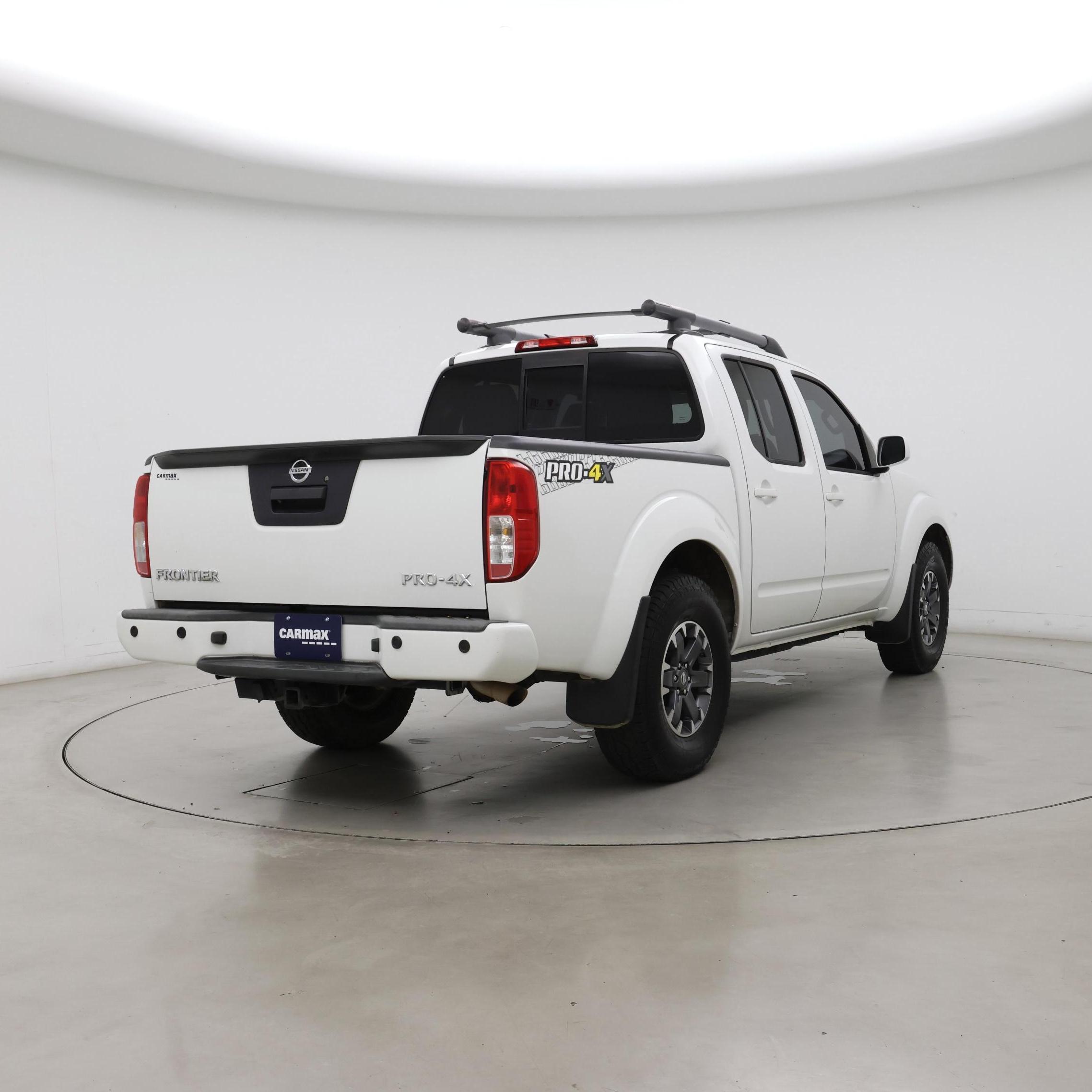 Thumbnail: 2016 Nissan Frontier - 8