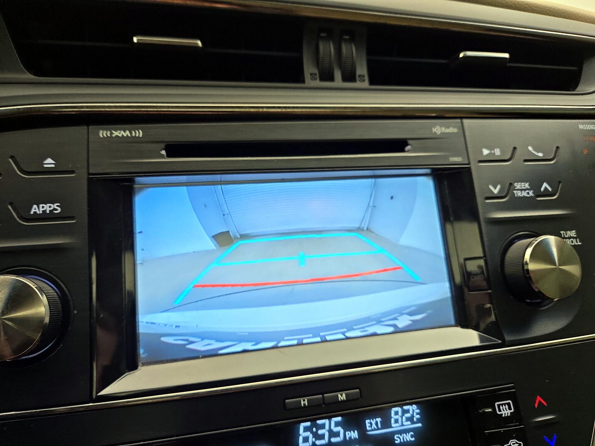 Thumbnail: 2015 Toyota Avalon - 15