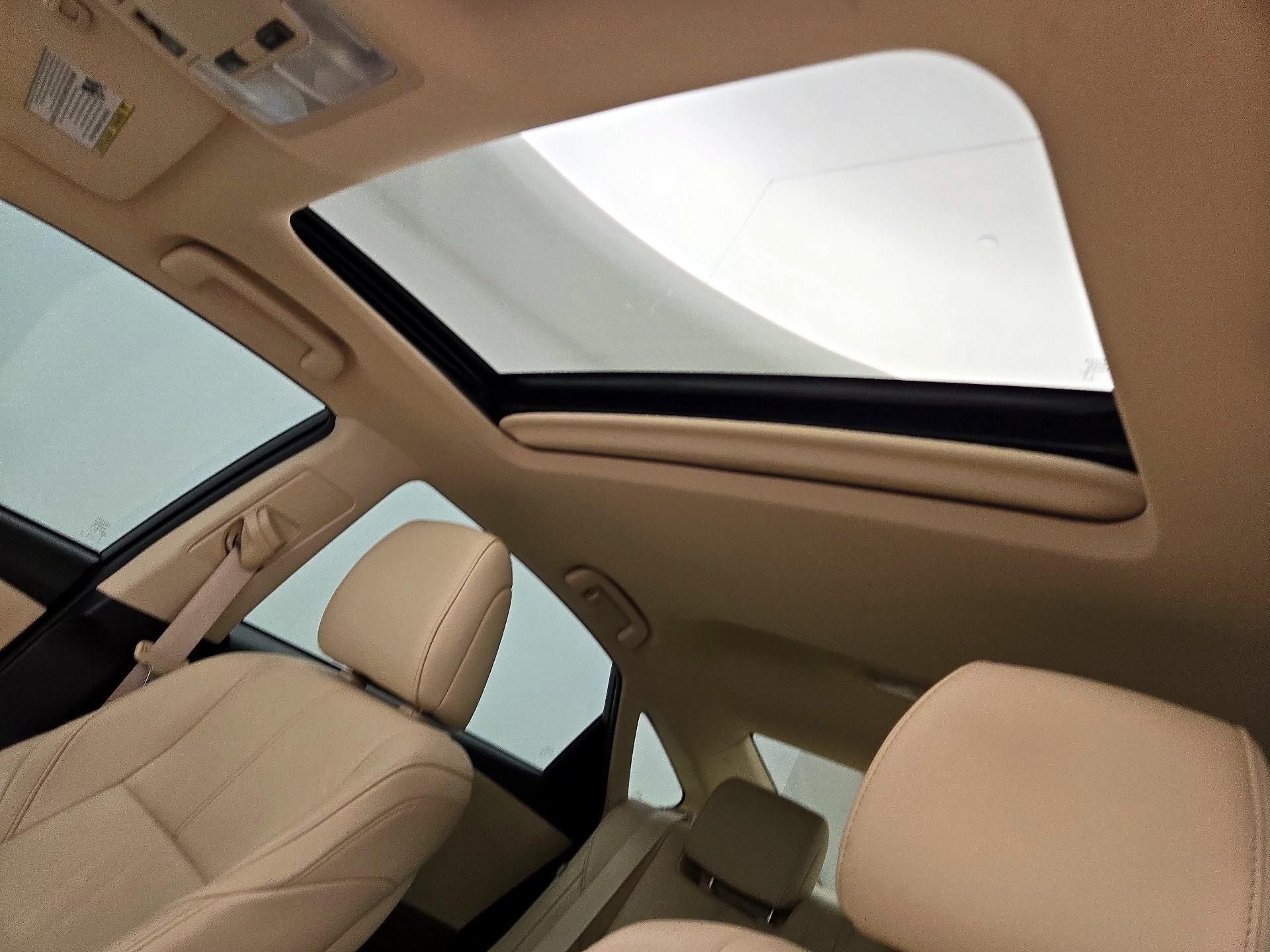 Thumbnail: 2015 Toyota Avalon - 20