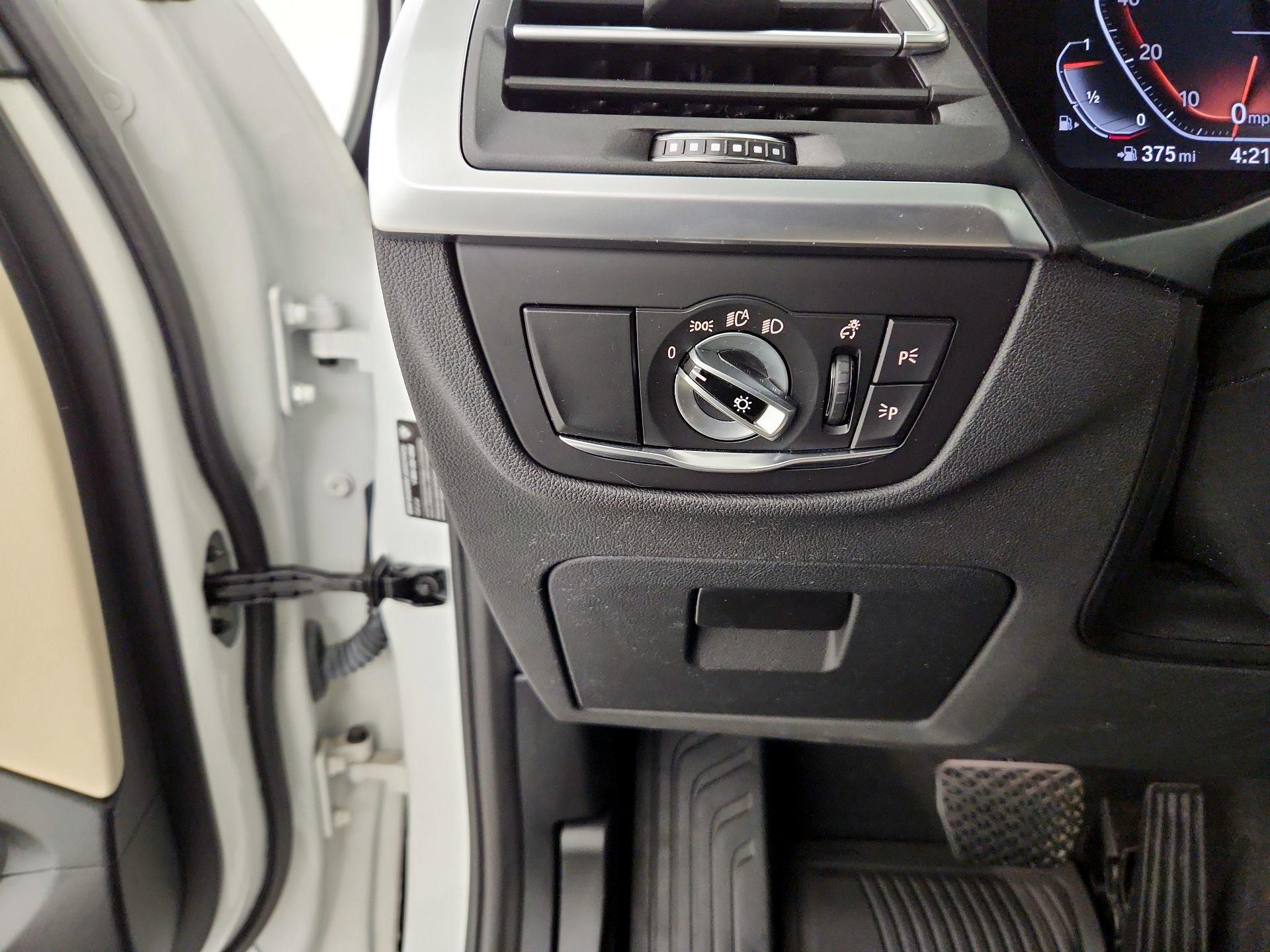 Thumbnail: 2023 BMW X3 - 13