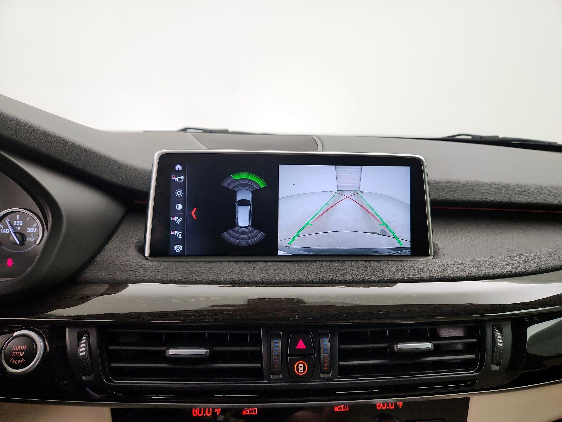 Thumbnail: 2018 BMW X5 - 15
