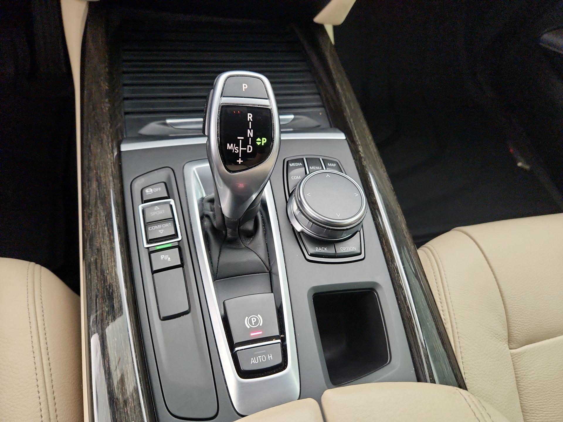 Thumbnail: 2018 BMW X5 - 18