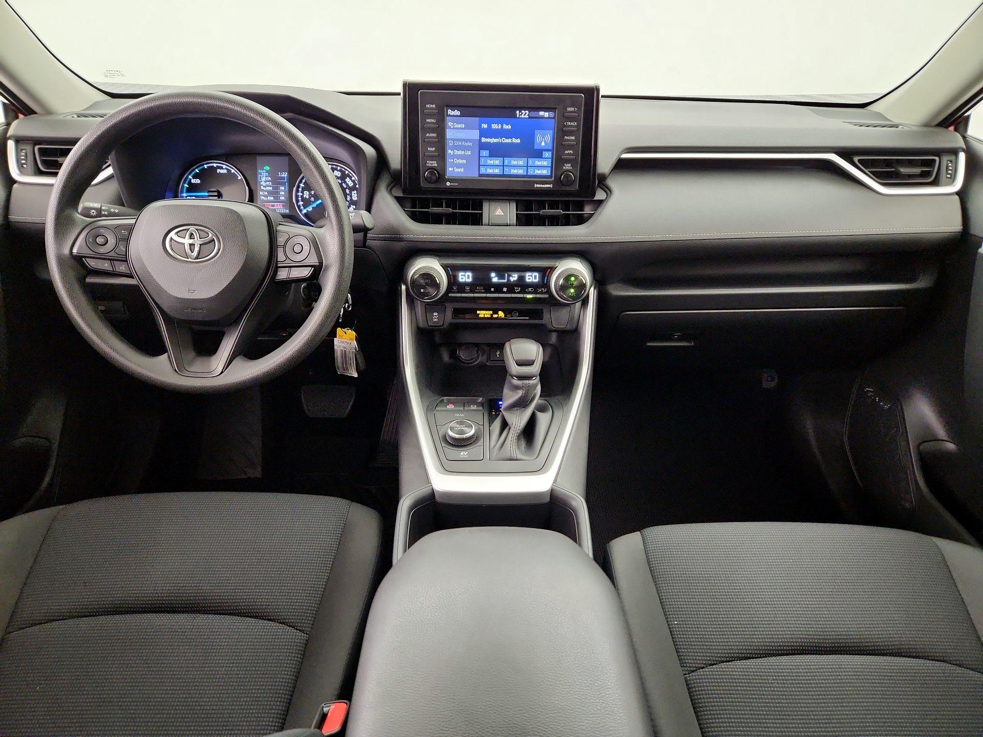 Thumbnail: 2022 Toyota RAV4 - 9