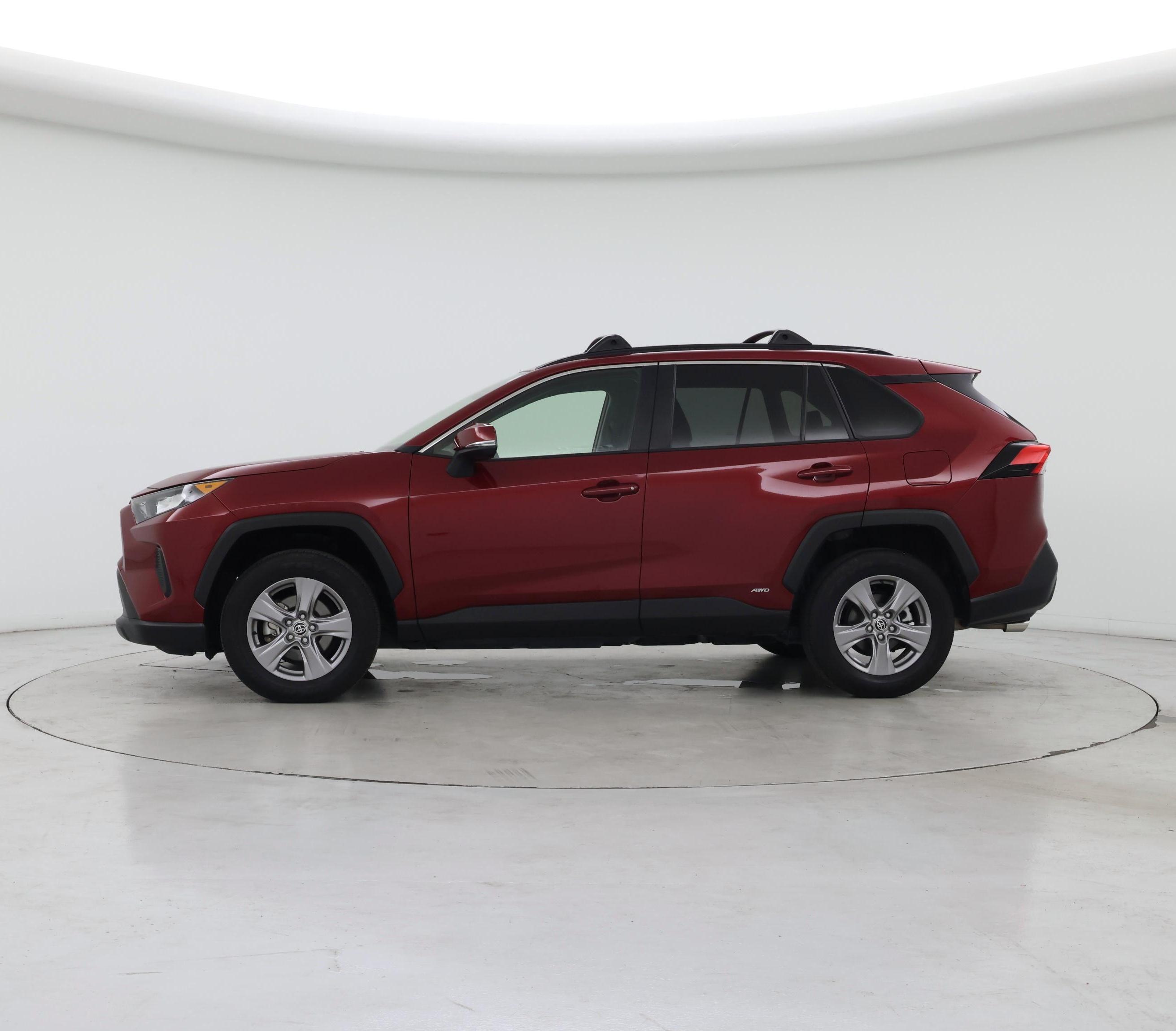 Thumbnail: 2022 Toyota RAV4 - 3