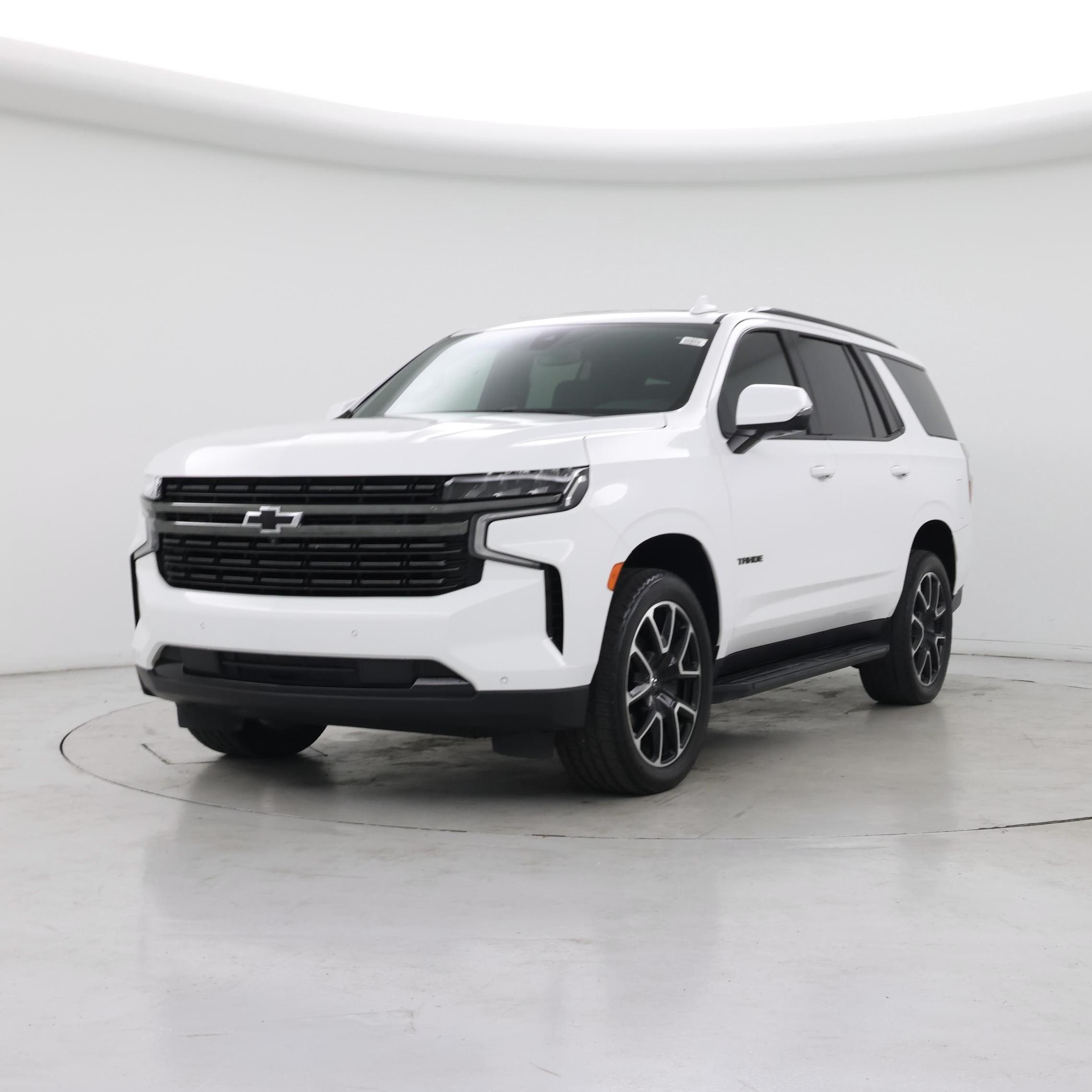 Thumbnail: 2021 Chevrolet Tahoe - 4