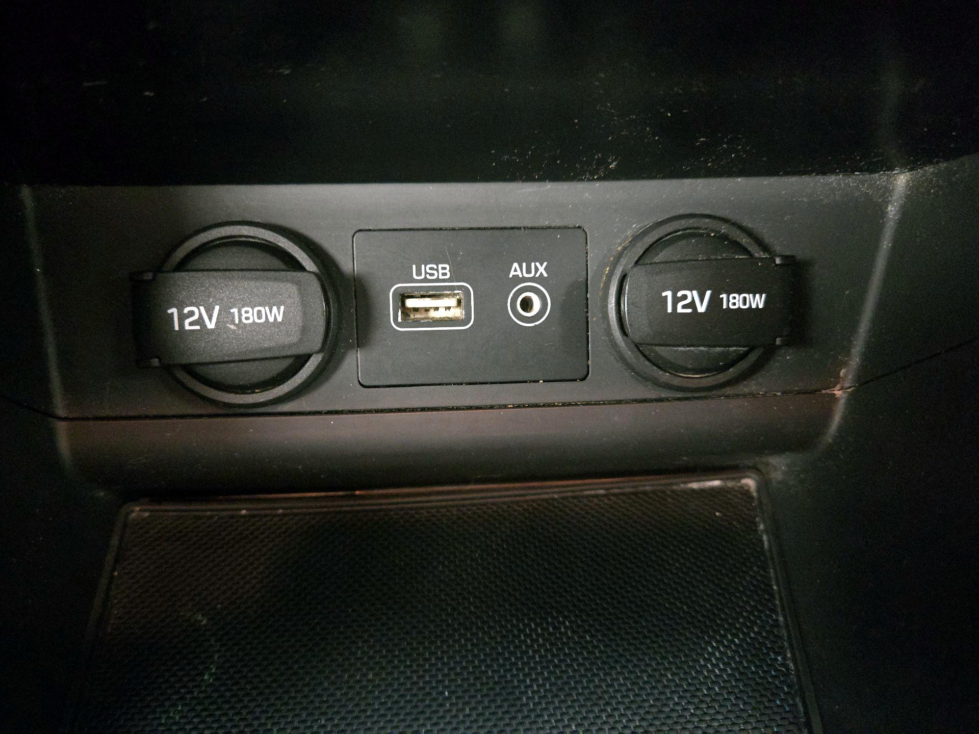 Thumbnail: 2015 Hyundai Sonata - 17