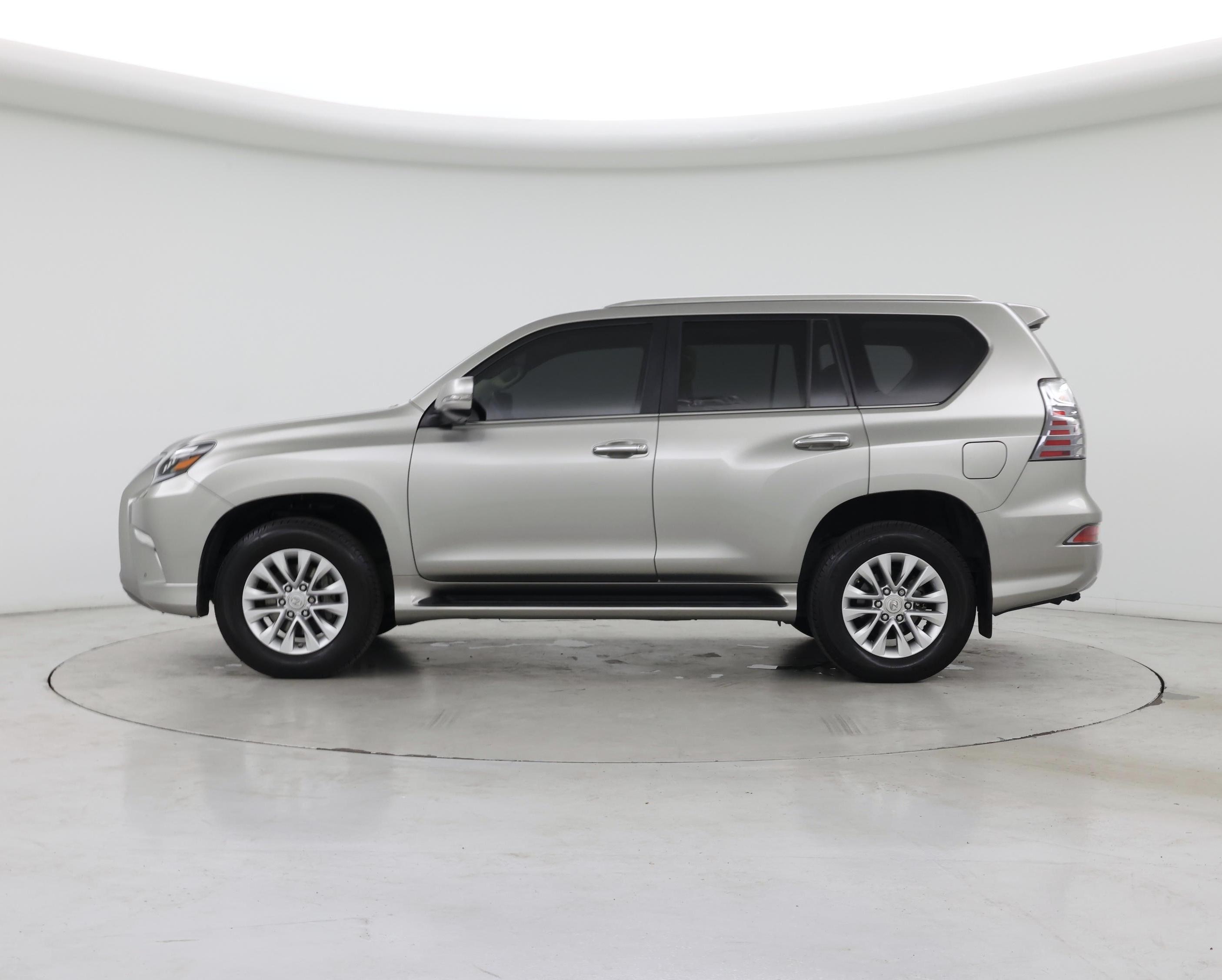 Thumbnail: 2021 Lexus GX - 3