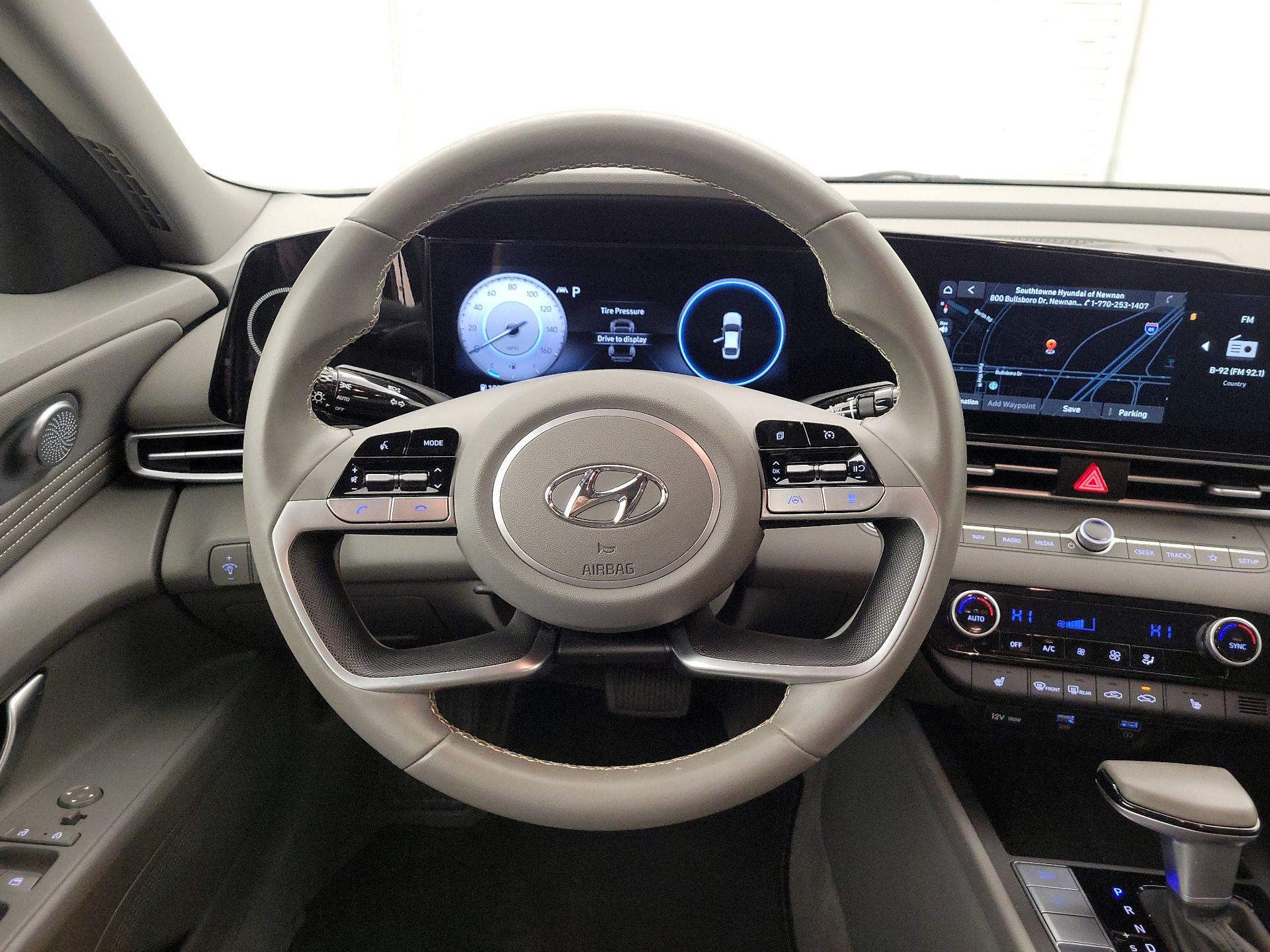Thumbnail: 2023 Hyundai Elantra - 10