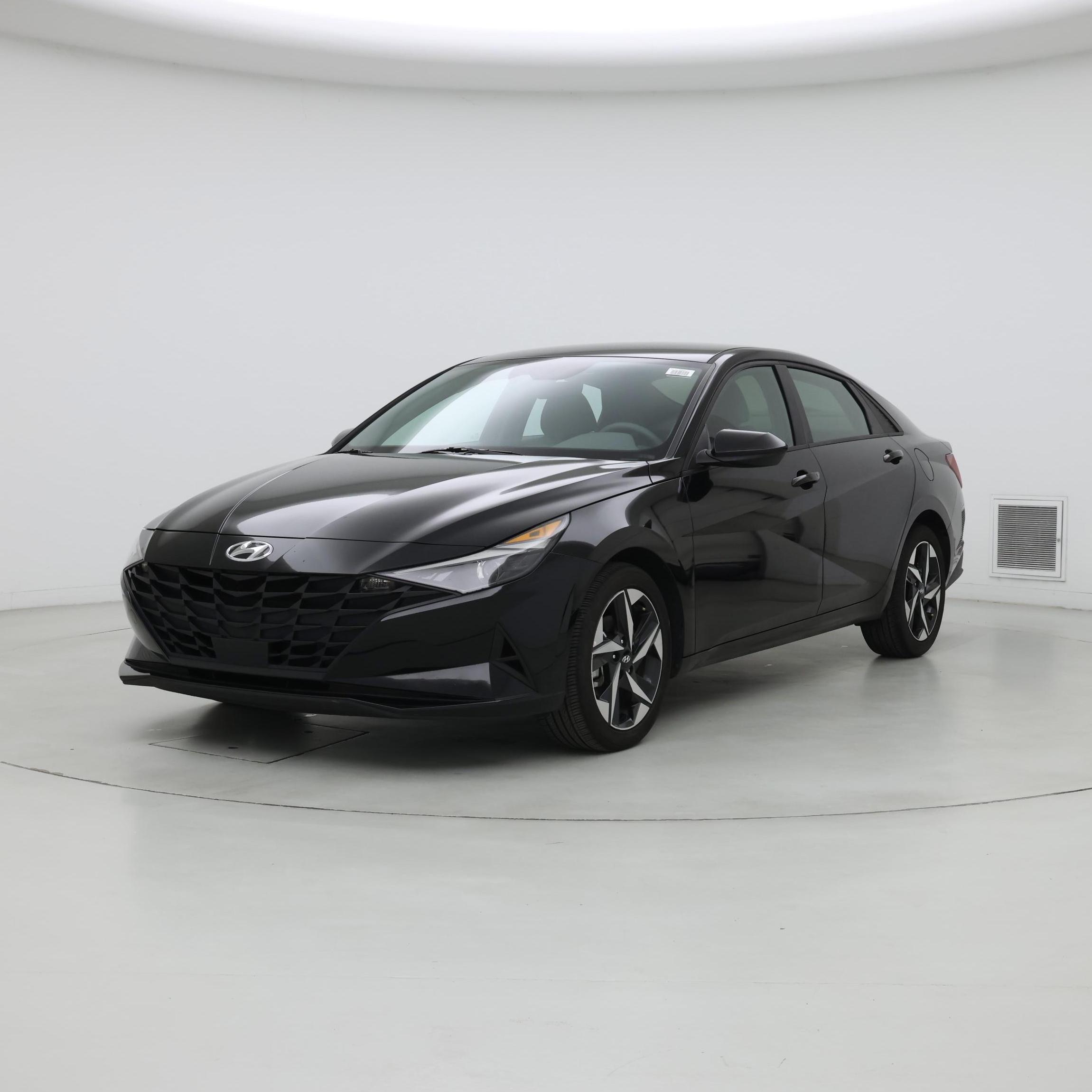 Thumbnail: 2023 Hyundai Elantra - 4