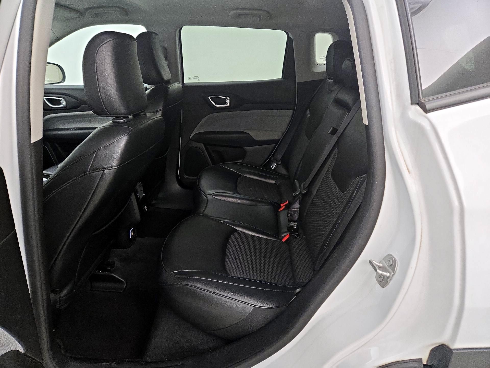 Thumbnail: 2022 Jeep Compass - 19