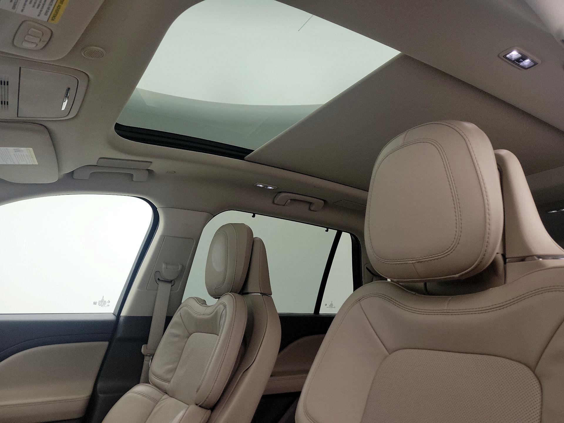 Thumbnail: 2024 Lincoln Aviator - 20