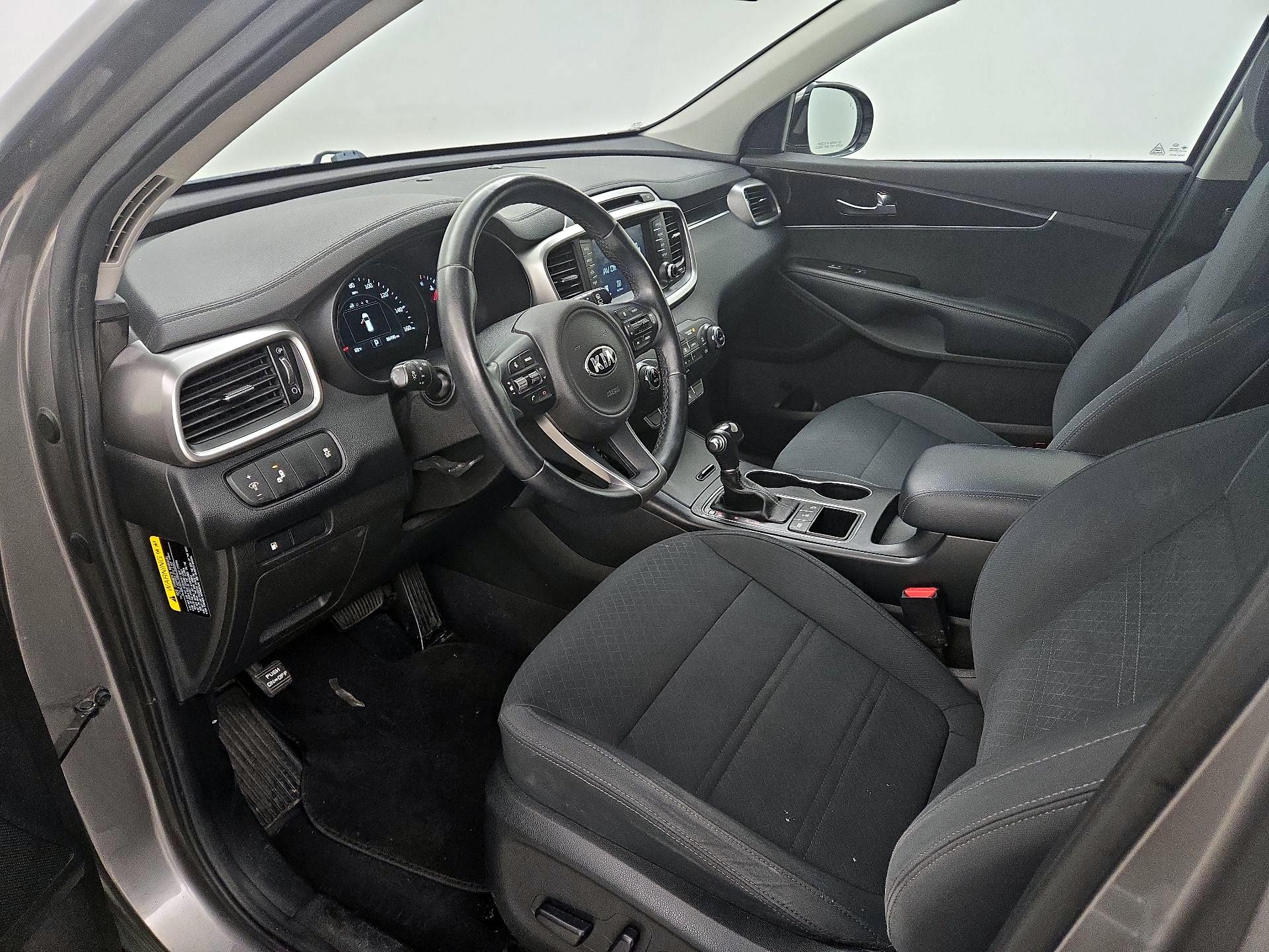 Thumbnail: 2018 Kia Sorento - 11