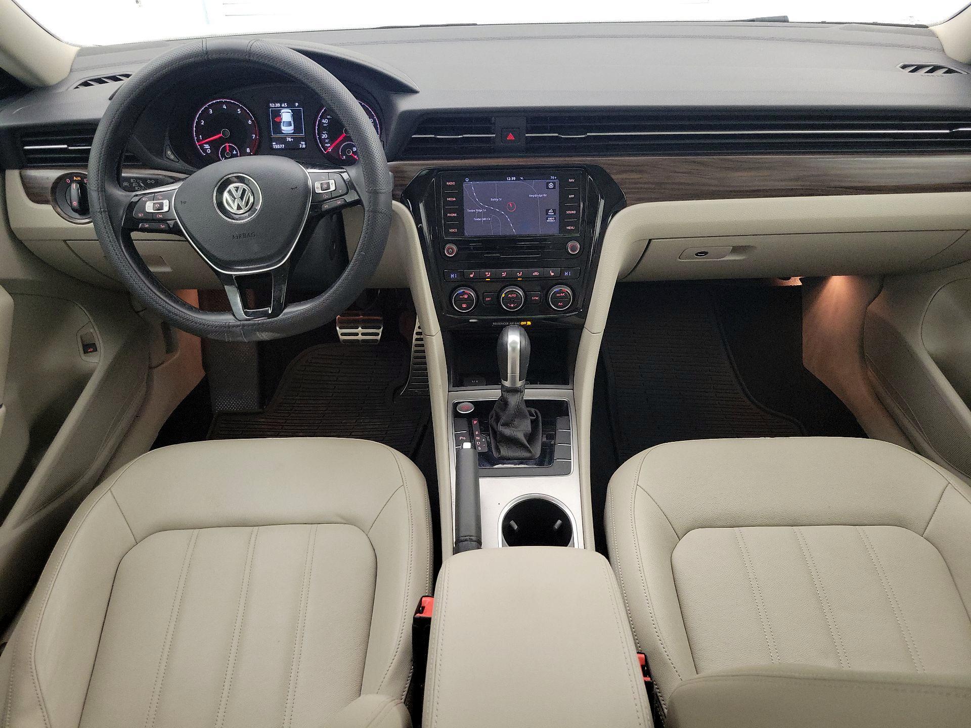 Thumbnail: 2020 Volkswagen Passat - 9