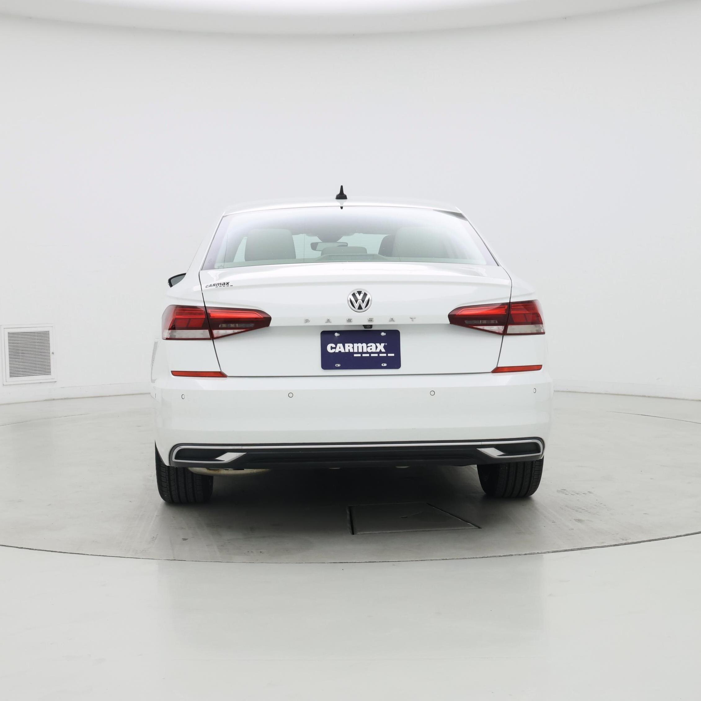 Thumbnail: 2020 Volkswagen Passat - 6