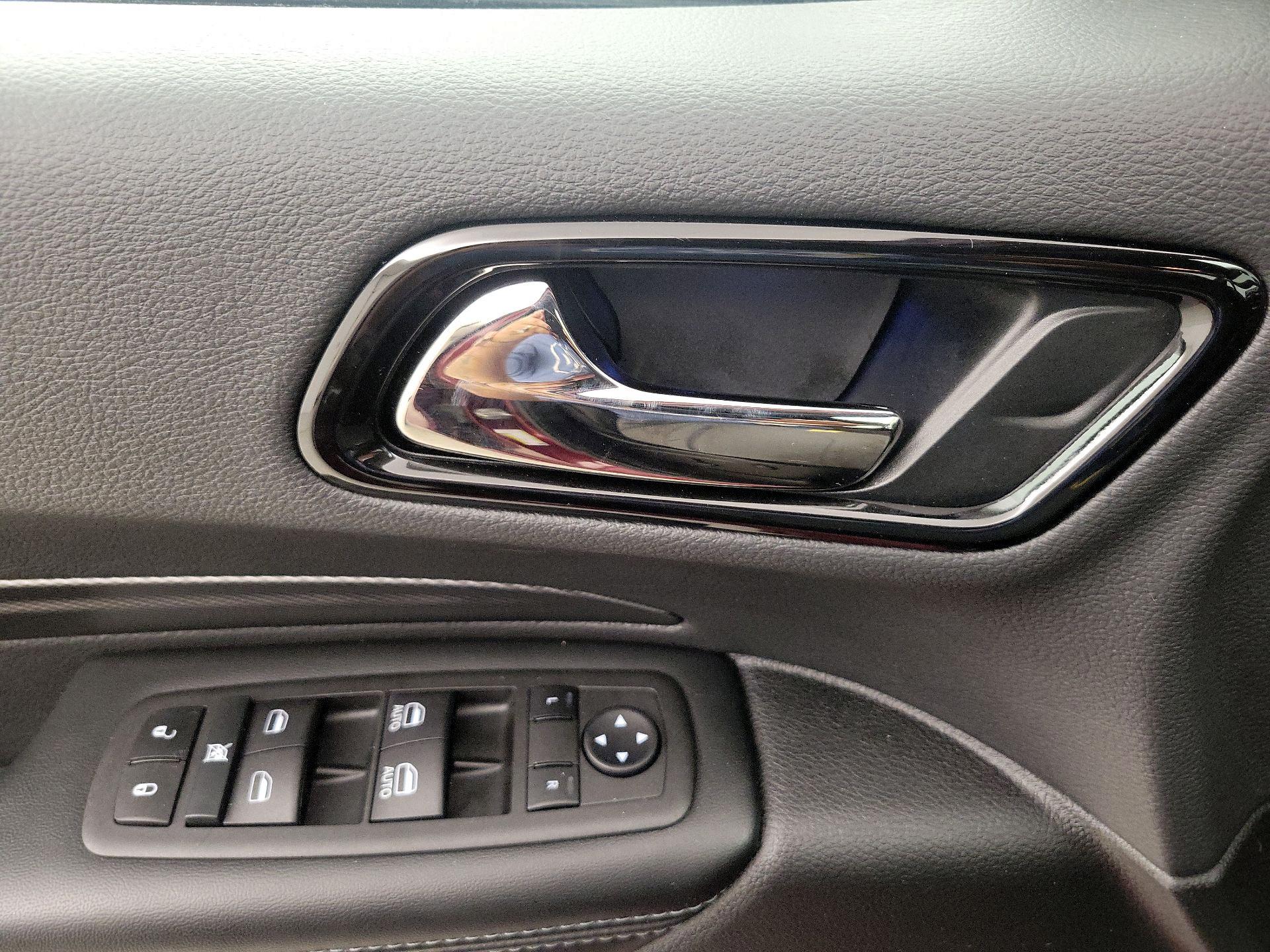 Thumbnail: 2022 Dodge Durango - 12