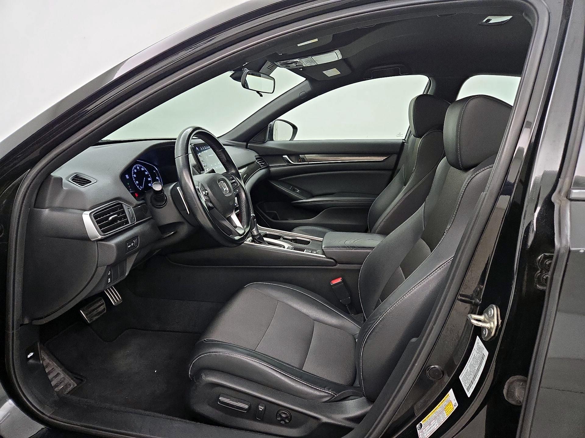 Thumbnail: 2018 Honda Accord - 11