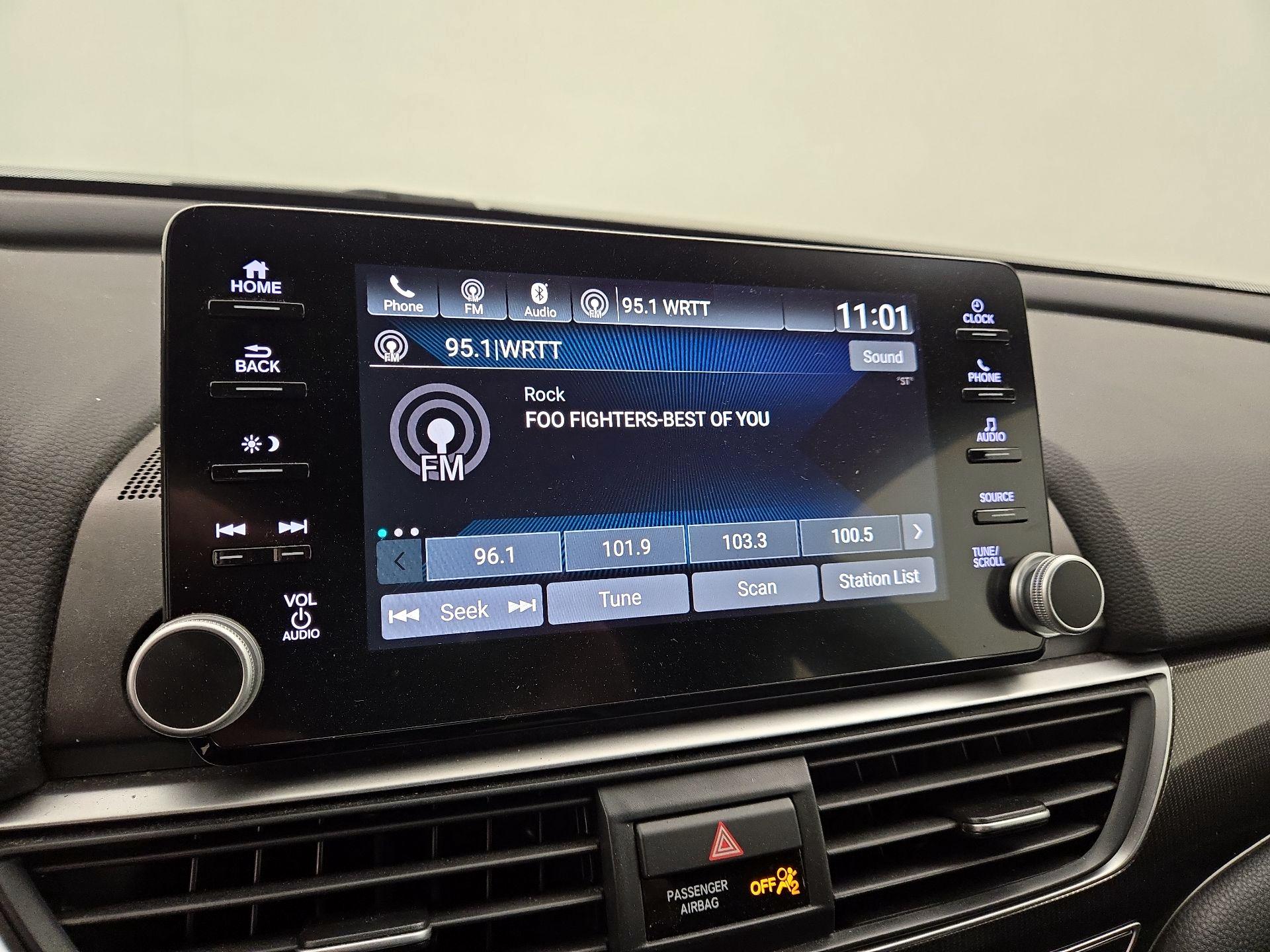 Thumbnail: 2018 Honda Accord - 15