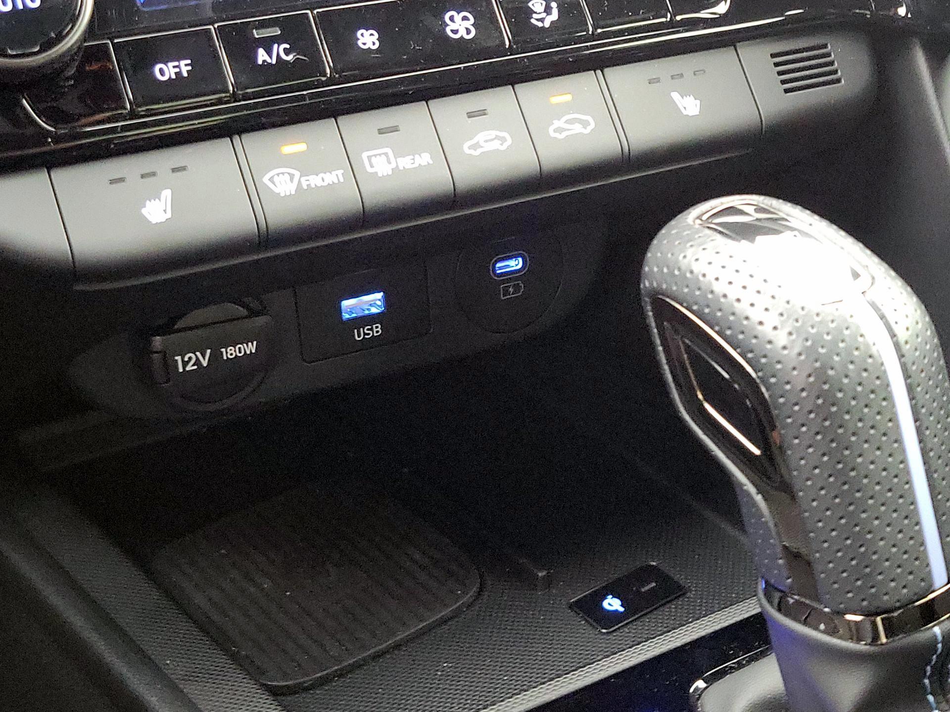 Thumbnail: 2025 Hyundai Elantra - 19