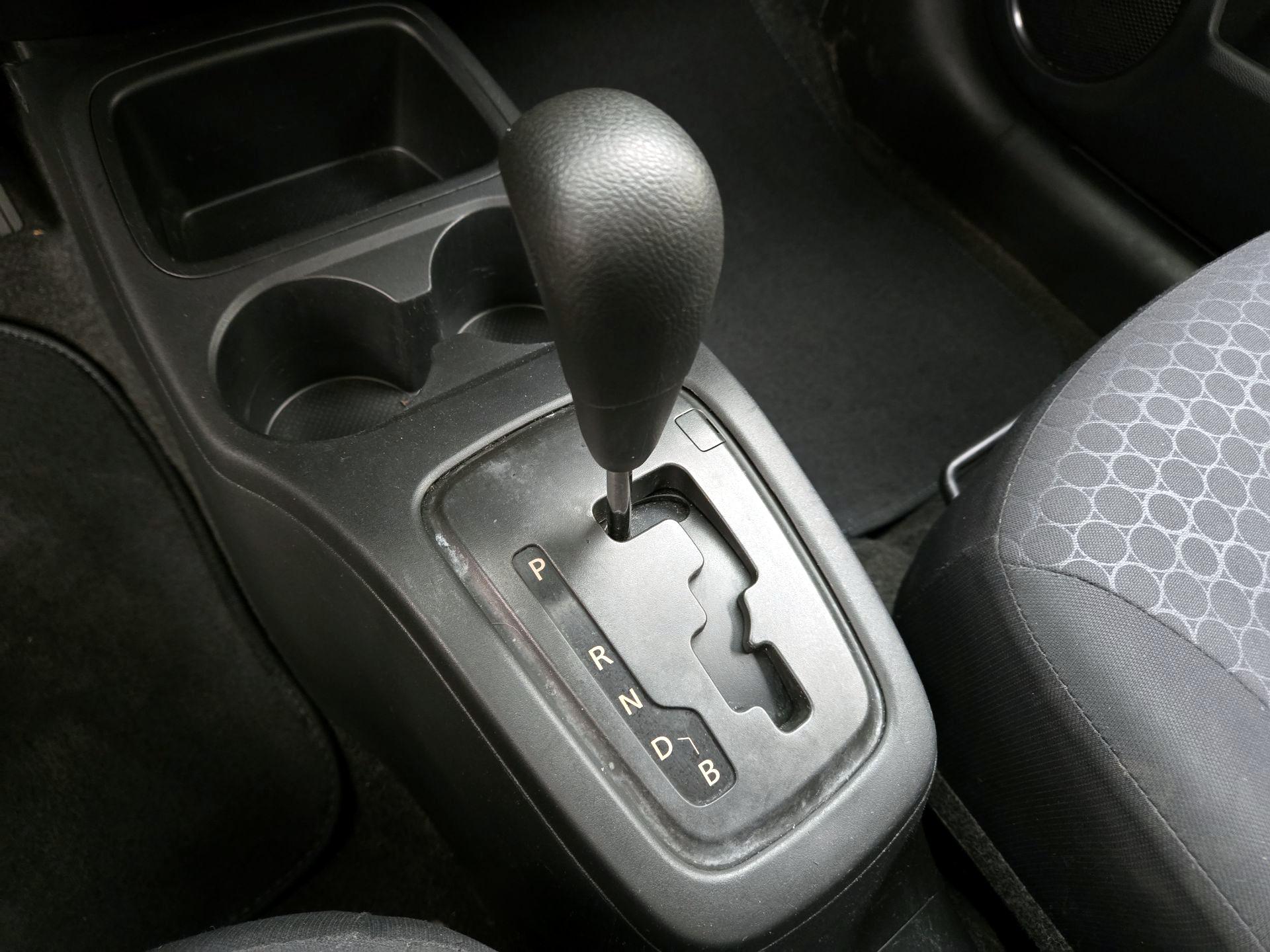 Thumbnail: 2015 Mitsubishi Mirage - 16