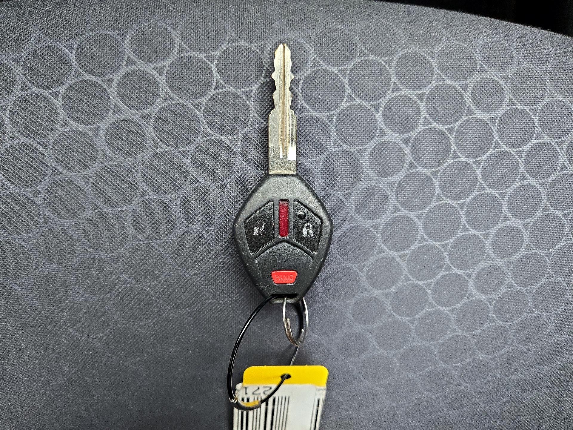 Thumbnail: 2015 Mitsubishi Mirage - 20