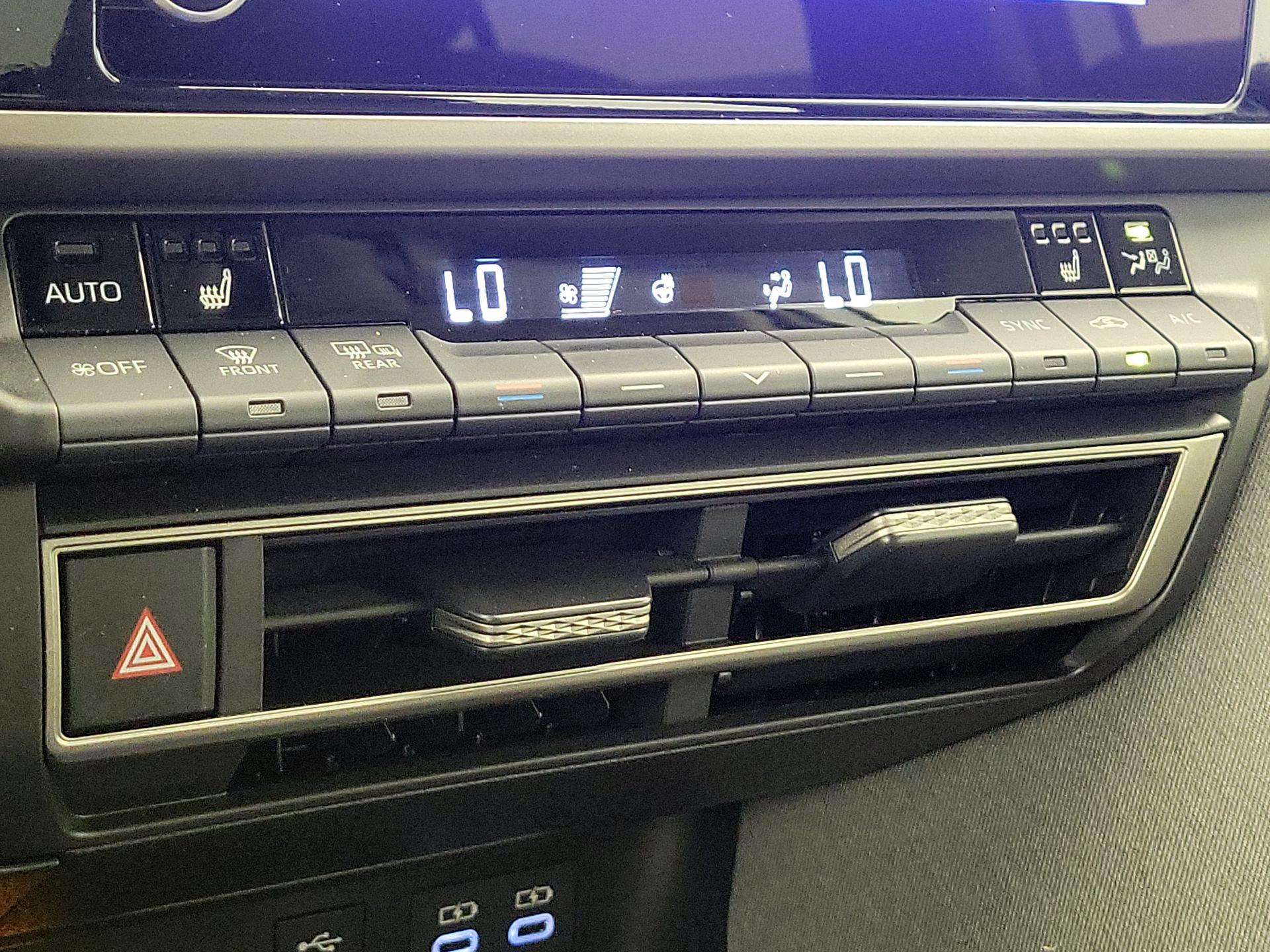 Thumbnail: 2025 Toyota Camry - 16