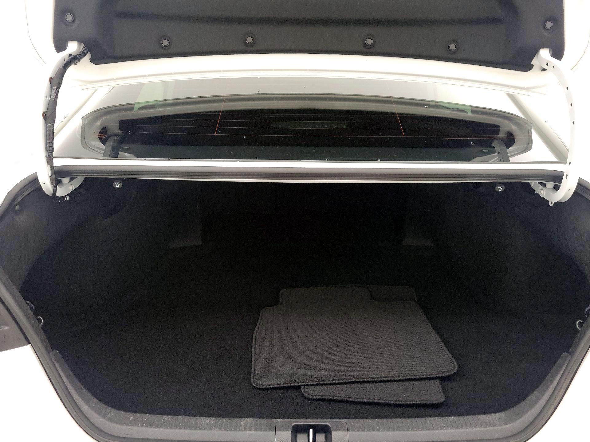 Thumbnail: 2025 Toyota Camry - 20