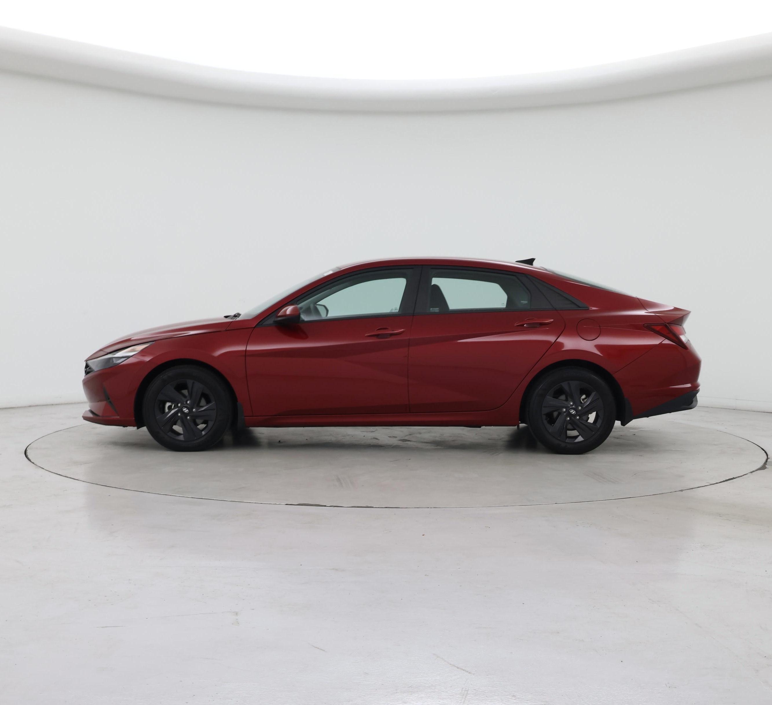 Thumbnail: 2023 Hyundai Elantra - 3