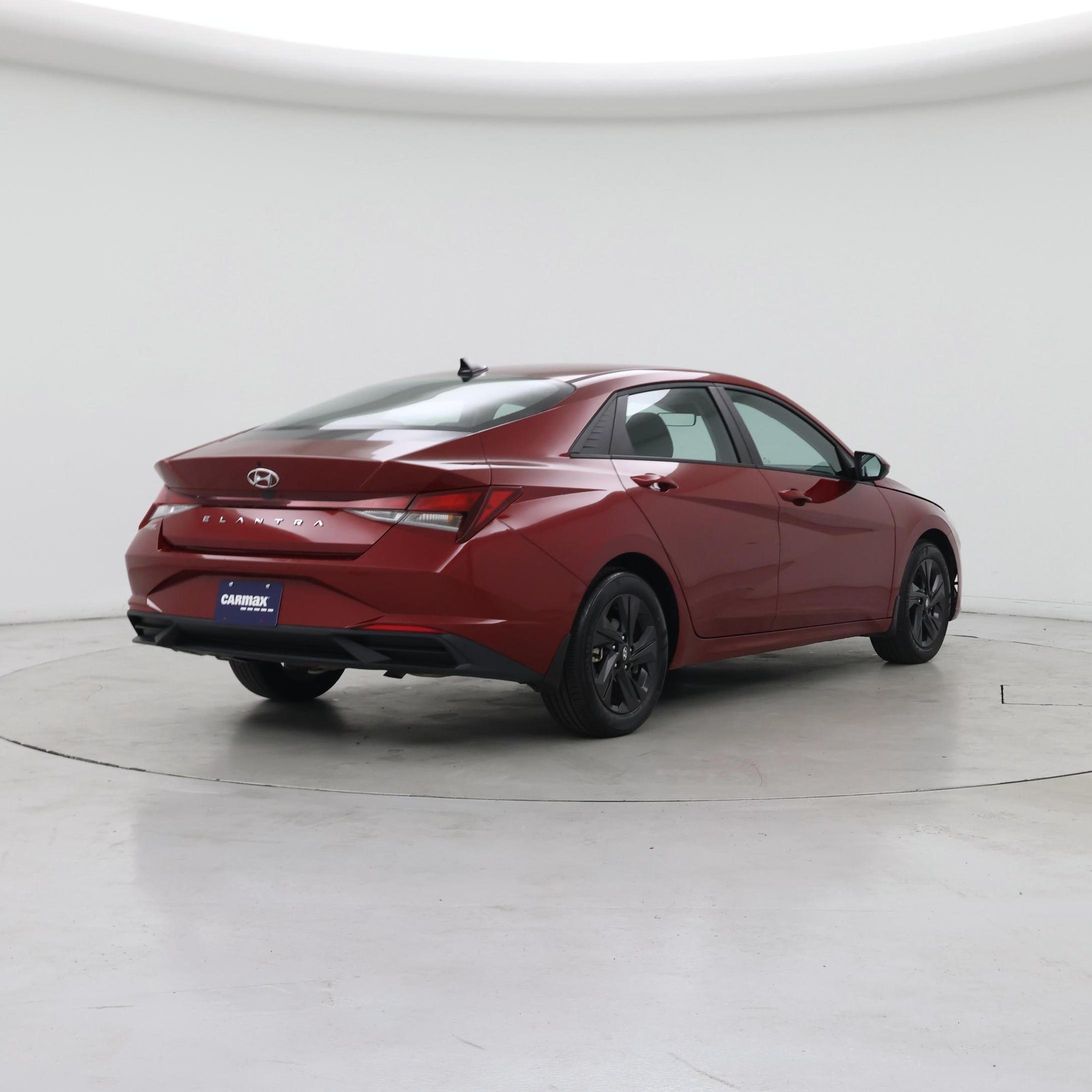 Thumbnail: 2023 Hyundai Elantra - 8