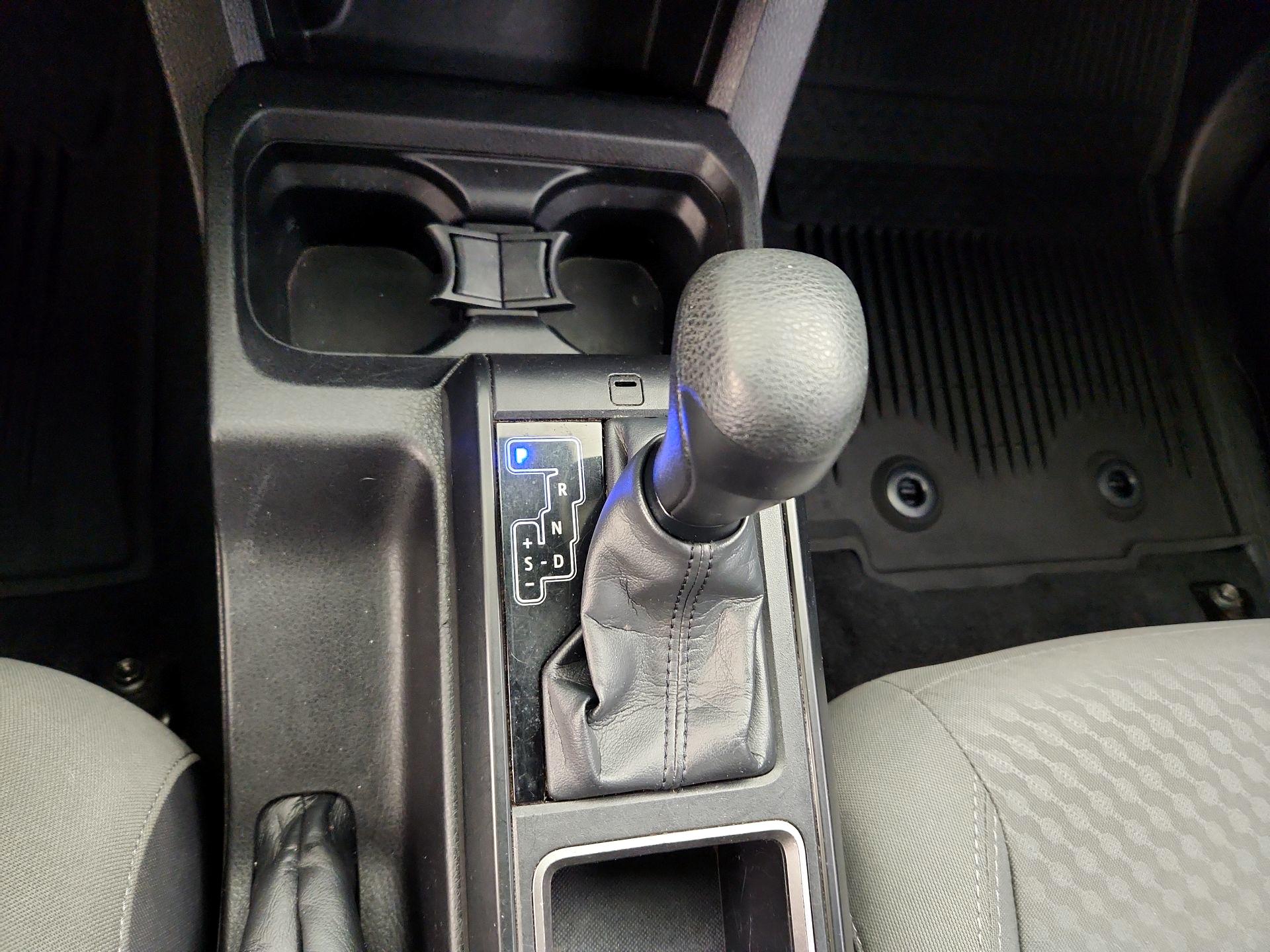 Thumbnail: 2022 Toyota Tacoma - 17