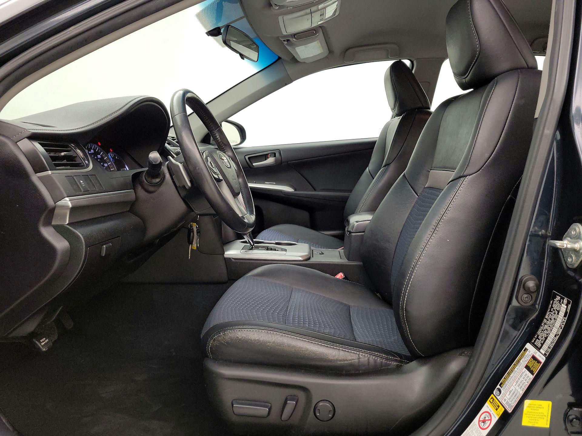 Thumbnail: 2014 Toyota Camry - 11